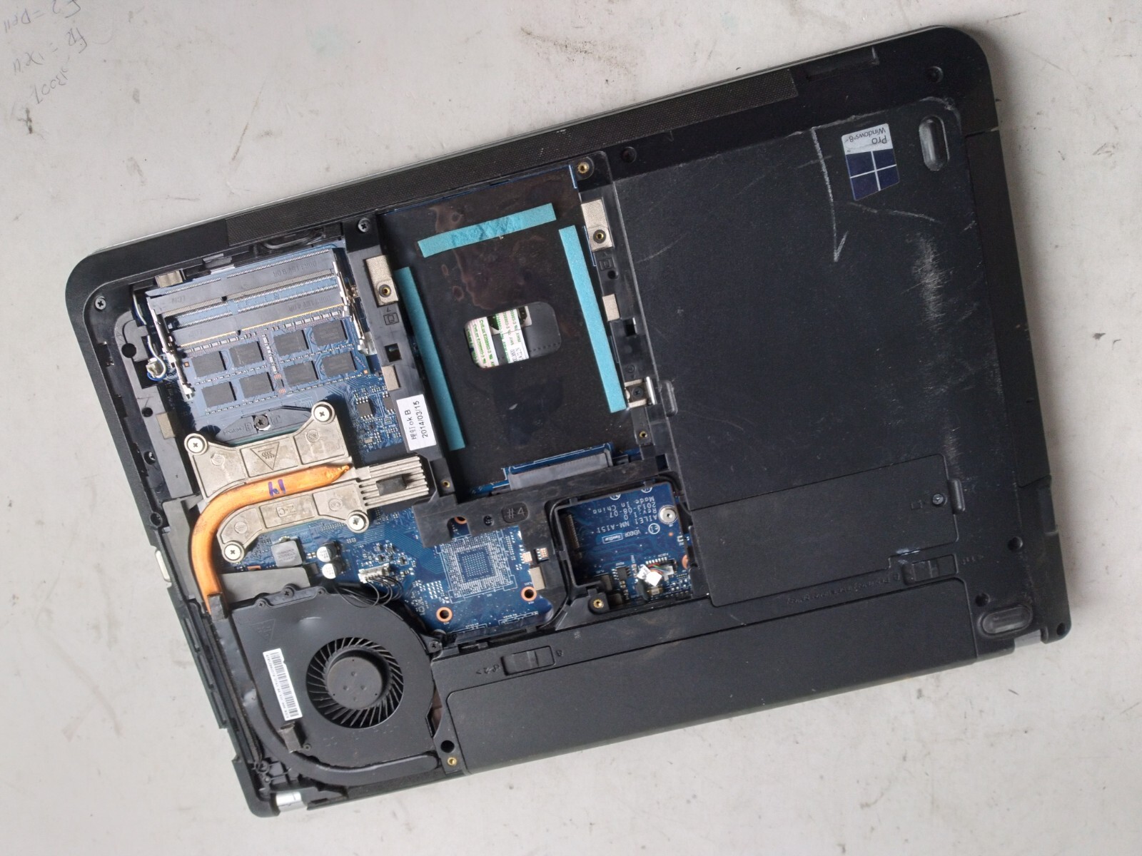 Lenovo ThinkPad E440 w/i5-4200M, 4GB RAM, 14″ Laptop for Parts/Repair