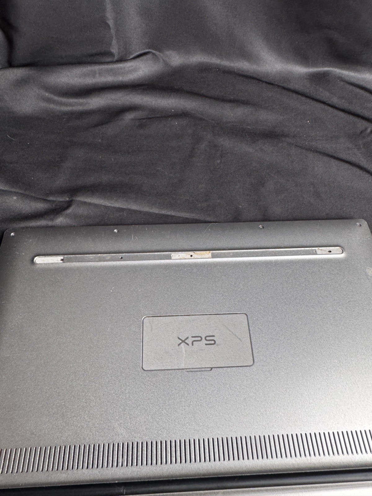 Dell XPS 13 9343 Intel i5 120Gb SSD 4GB Ram Needs Battery And Sticky