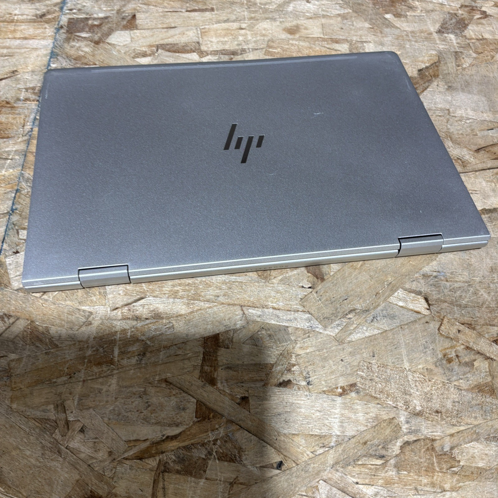 HP EliteBook x360 830 G6 13.3″ FHD | i5-8265U 1.6GHz | 8GB RAM | 256 GB SSD C490