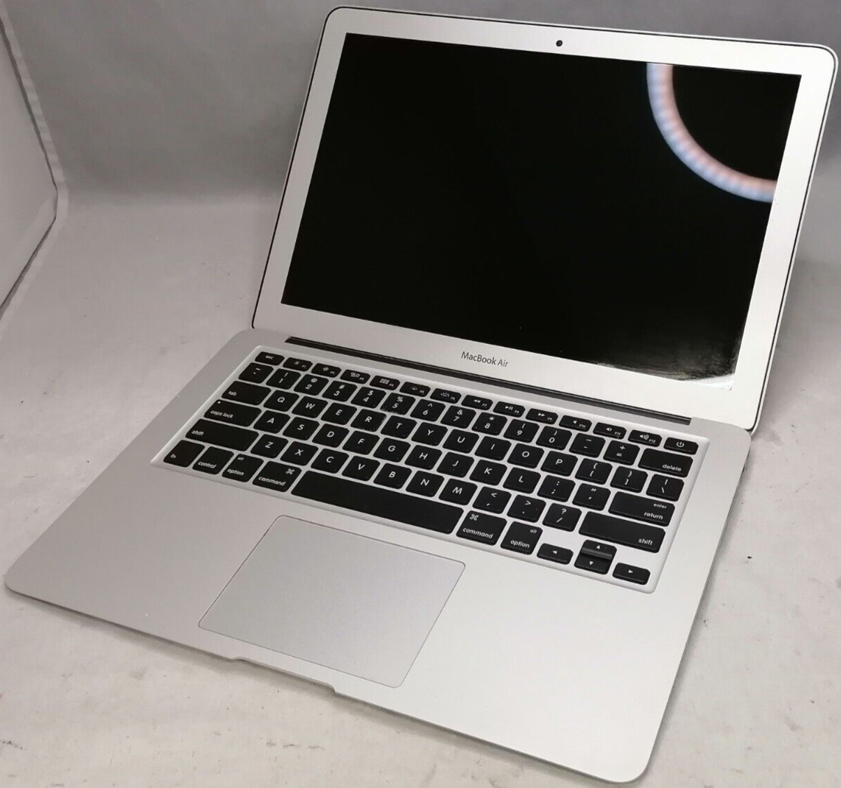 FOR PARTS 2012 13″ Apple A1466 MacBook Air (Core i5-3427U/1.8 GHz/4 GB RAM)