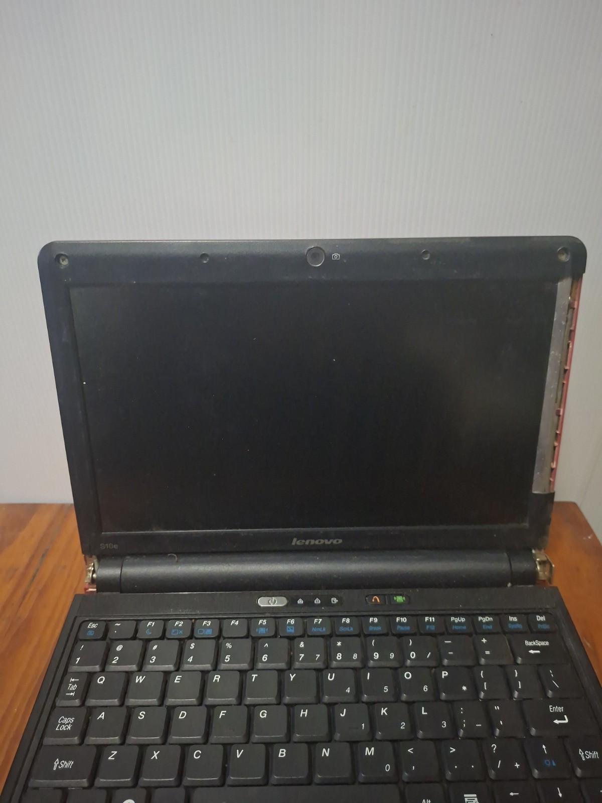 Lenovo Ideapad S10e Laptop Turns On For Parts Or Repair Locked