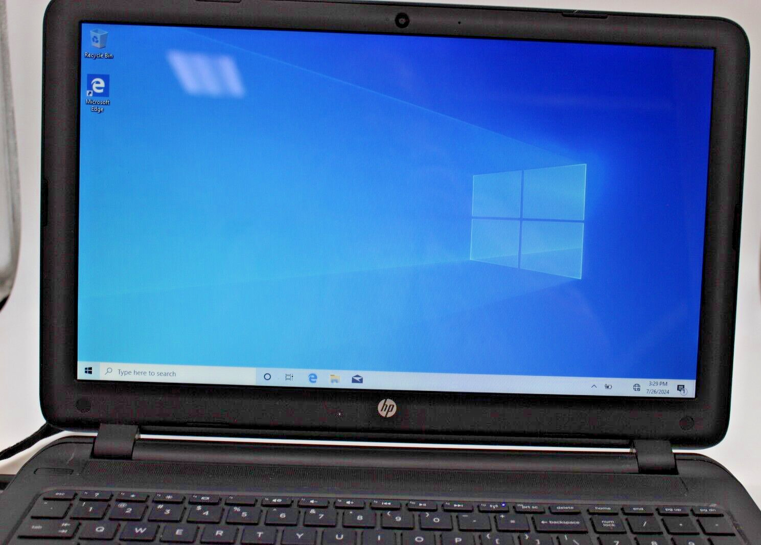 HP 15-1387wm 4GB 500GB HDD 15.6″ Touchscreen Laptop N5Y09UA