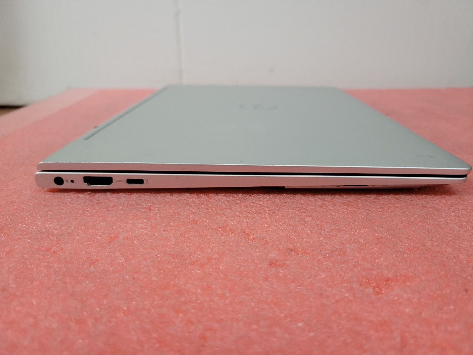 Dell Inspiron 7391 i5-10210U 8GB RAM *AS IS/No HDD/No OS* *Poor Battery* | LP501