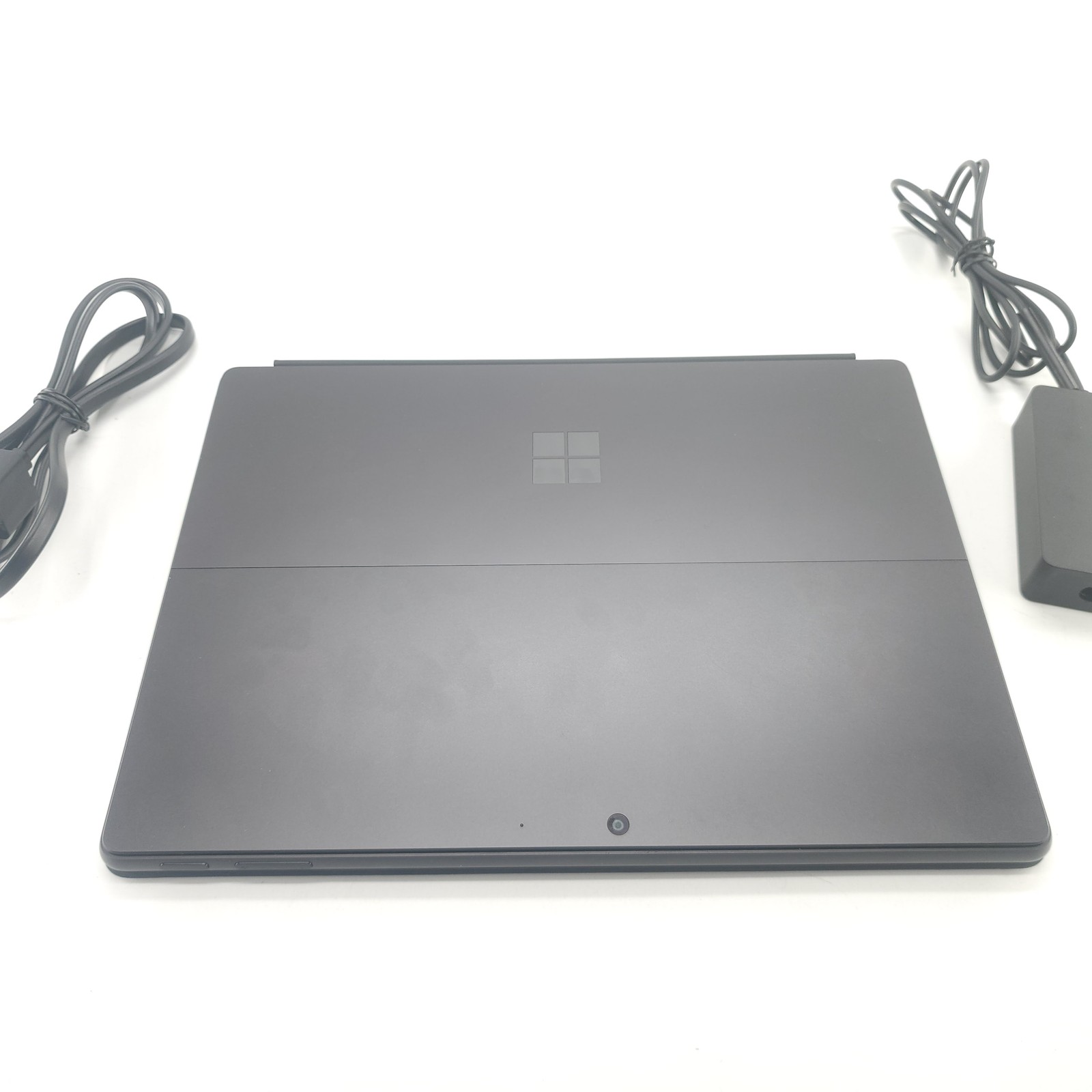 Microsoft Surface Pro 13″ Snapdragon X2 Plus 16GB RAM 512GB w/ Keyboard, Mint