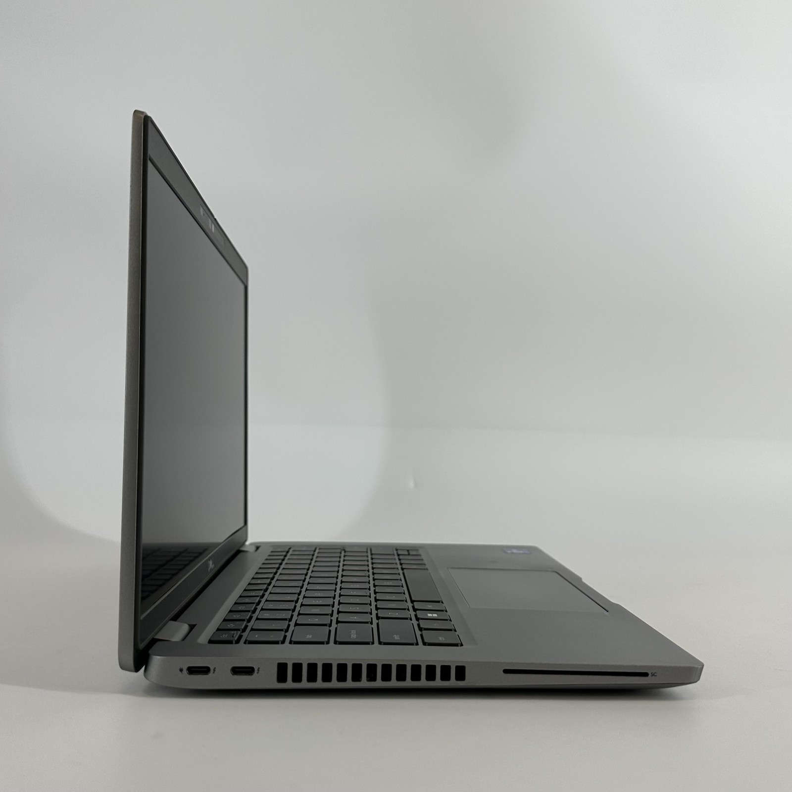Dell Latitude 5420 14 Gray FHD TOUCH i7-1185G7 3.00GHz 16GB 512GB SSD Very Good
