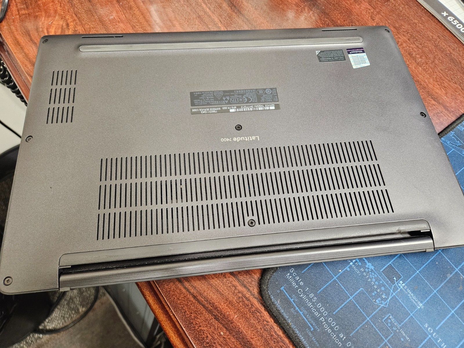 Dell Latitude 7400 14 inch 256GB ssd Intel Core i5 8th Gen 1.60GHz 8GB ram win11