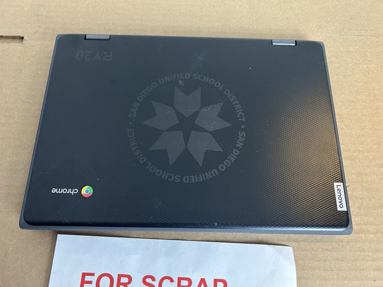 Lenovo Chromebook 300e 2nd Gen 11.6″ 2in1 Laptop For Parts, Not work or repair