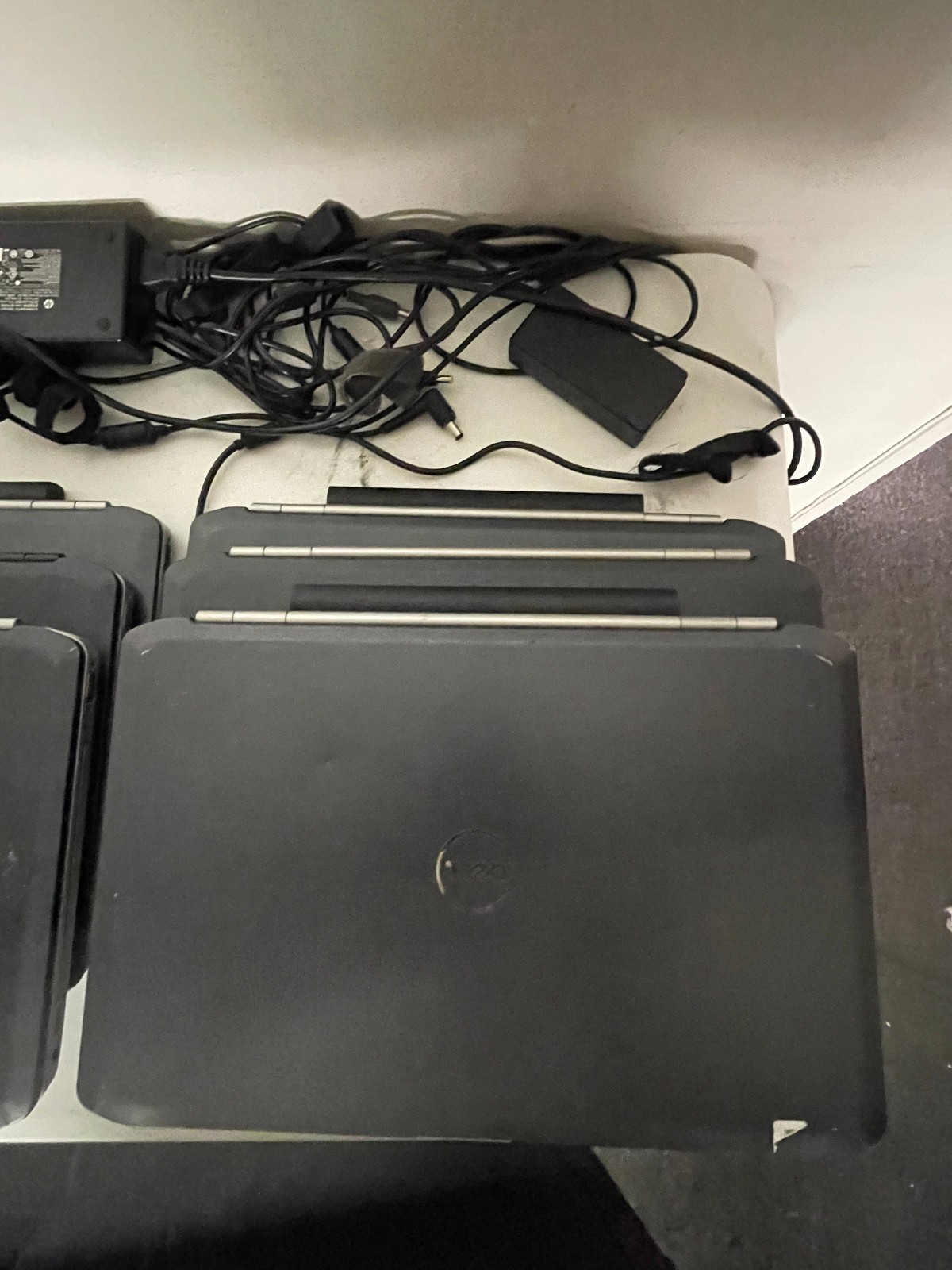 Lot of 7 Dell Latitude E5520 Core i3 and higher Wholesale repair lot