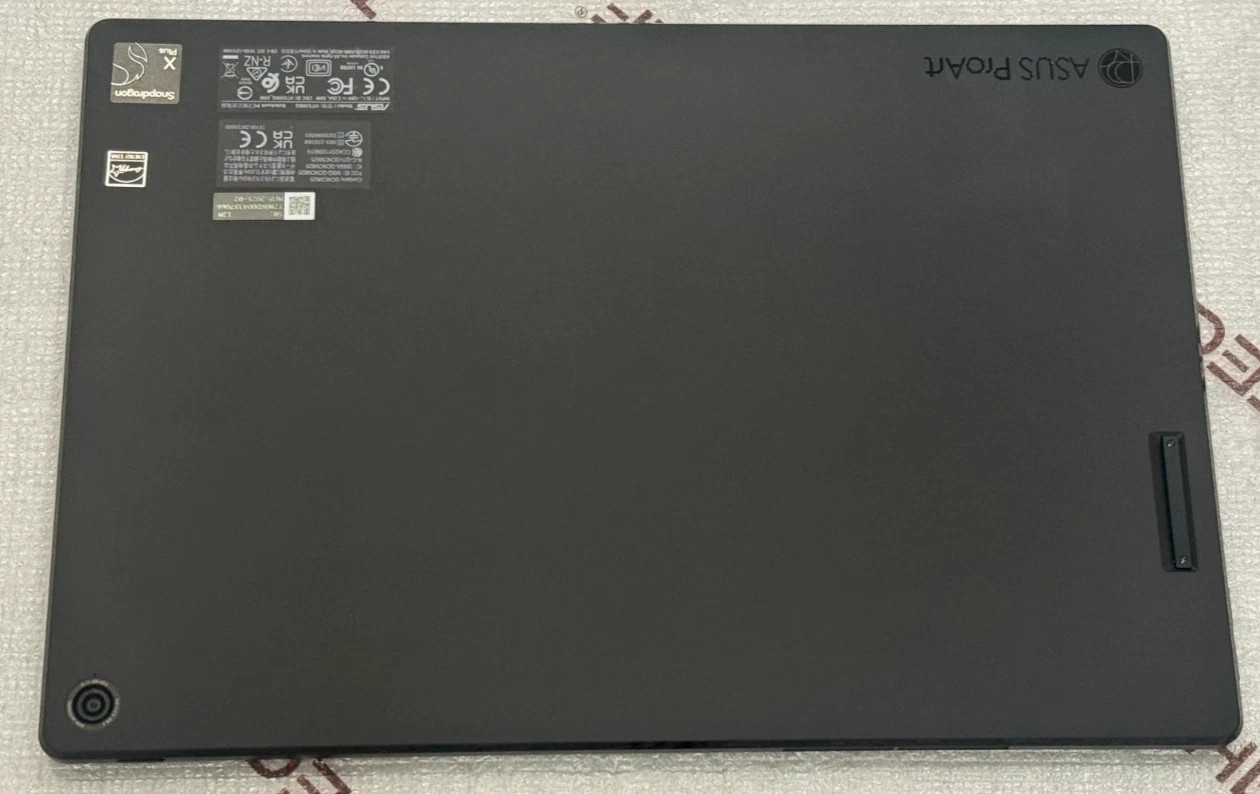 ASUS ProArt PZ13 13″ OLED 3K Detachable Laptop Snapdragon X Plus 16GB 1TB SSD