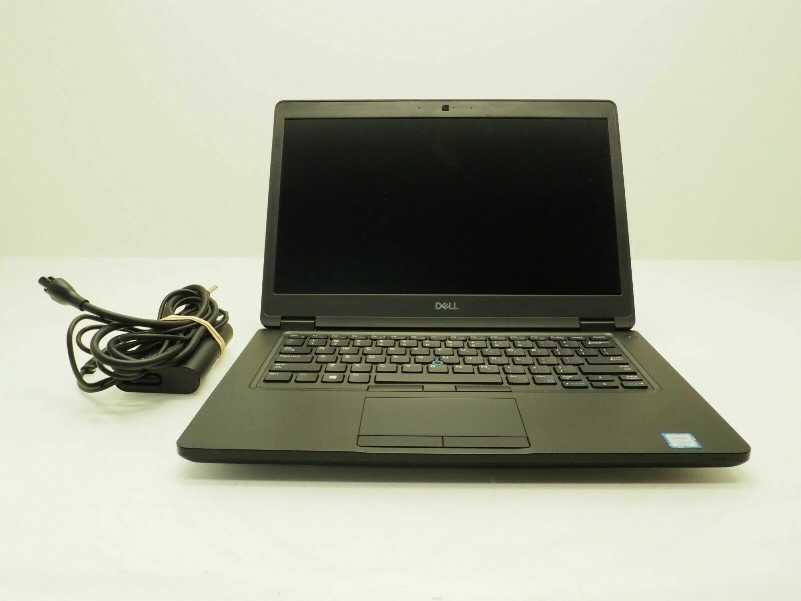 Dell Latitude 5491 i5-8400H 16GB 256GB Nvidia MX130 1920×1080 Win 11 Office 2021