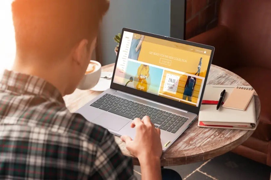 Lenovo Chromebook 15.6″ FHD Intel N4500 4GB RAM 64GB eMMC – Up to 256GB SD Card