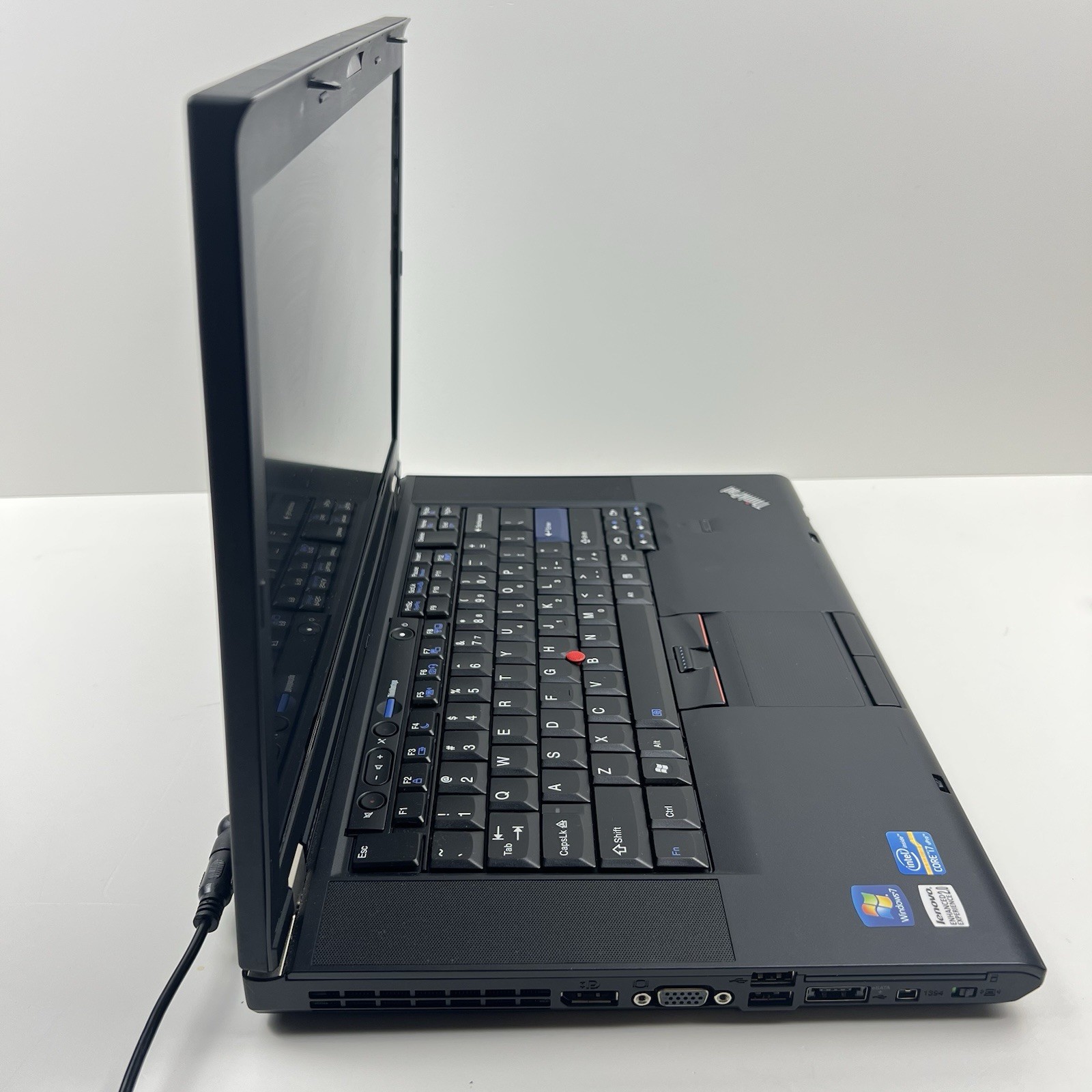 Lenovo ThinkPad T520 Intel i7-2640M 8GB 320GB HDD Win 10 w/ Charger|ELP72, READ