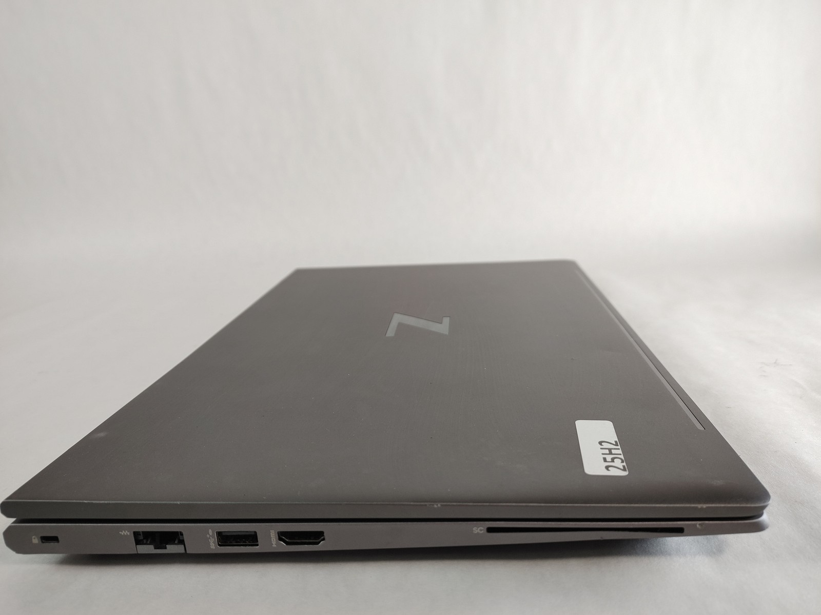 HP Zbook Power G8 Core i9-11900H 2.50 GHz 64 GB DDR4 2 TB NVMe Windows 11 Pro