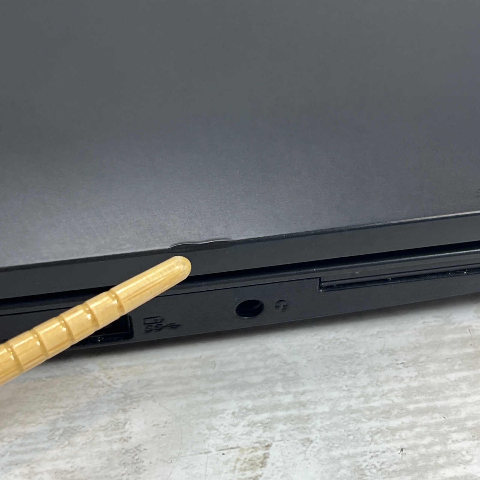 Lenovo ThinkPad L14 Gen 3 AMD Ryzen Pro 5 FOR PARTS or REPAIR – UNTESTED – AS IS
