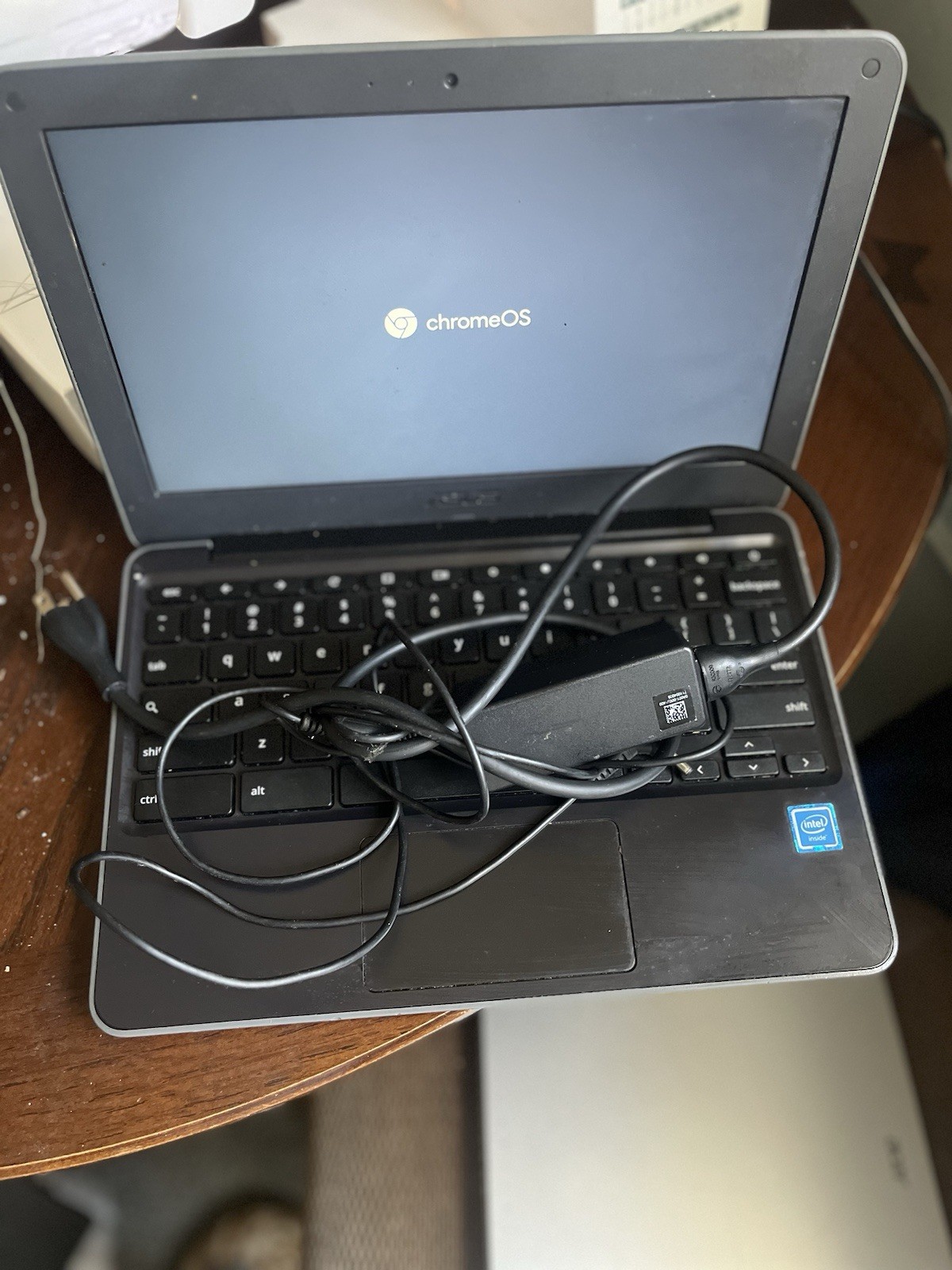 ASUS Chromebook CZ11 11.6″ Laptop Intel Processor Chrome OS Black Charger