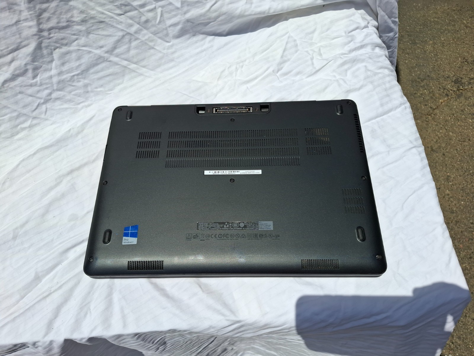 Dell Latitude E7470 14″ QHD Touch i7-6600U 8GB RAM 512GB SSD – Touchscreen