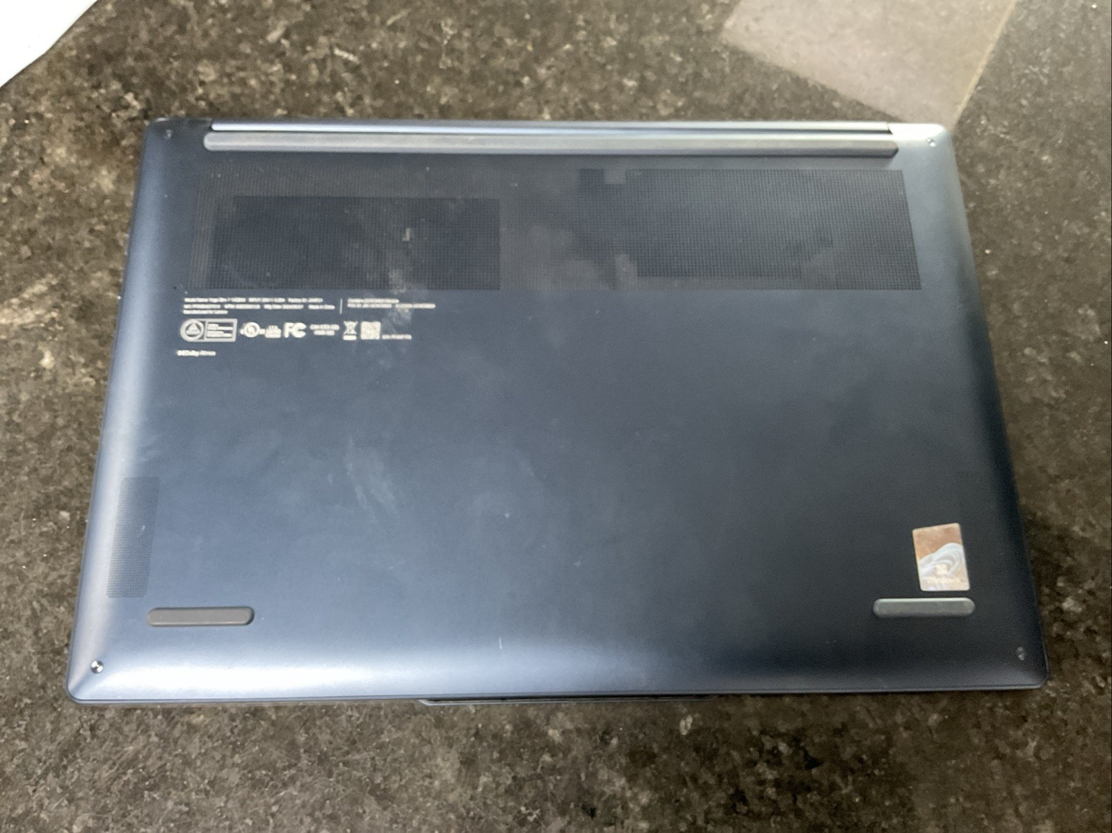 2024 Lenovo Yoga Slim 7 14Q8X9 14.5” Touchscreen Laptop G4P000681