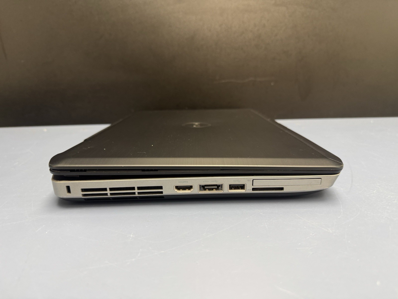 Dell Latitude E5530 No HD RAM No HDD No OS