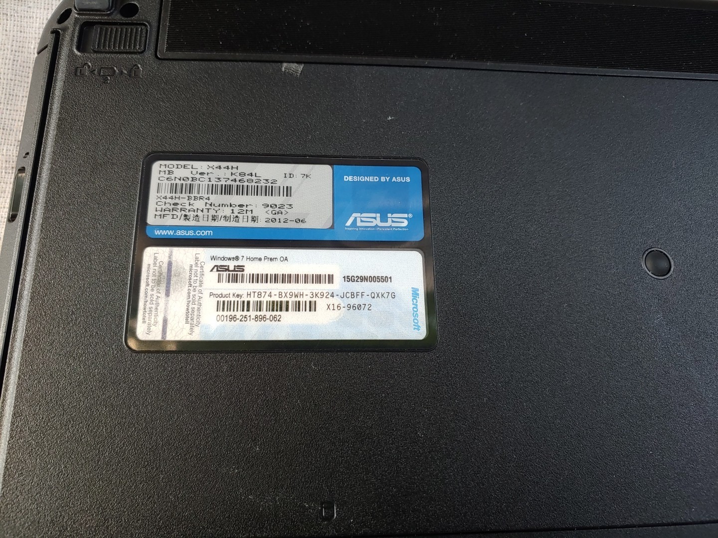 Asus X44H 14″ Laptop Intel Core i3 2.30Ghz, 4GB Memory, Untested, No Charger