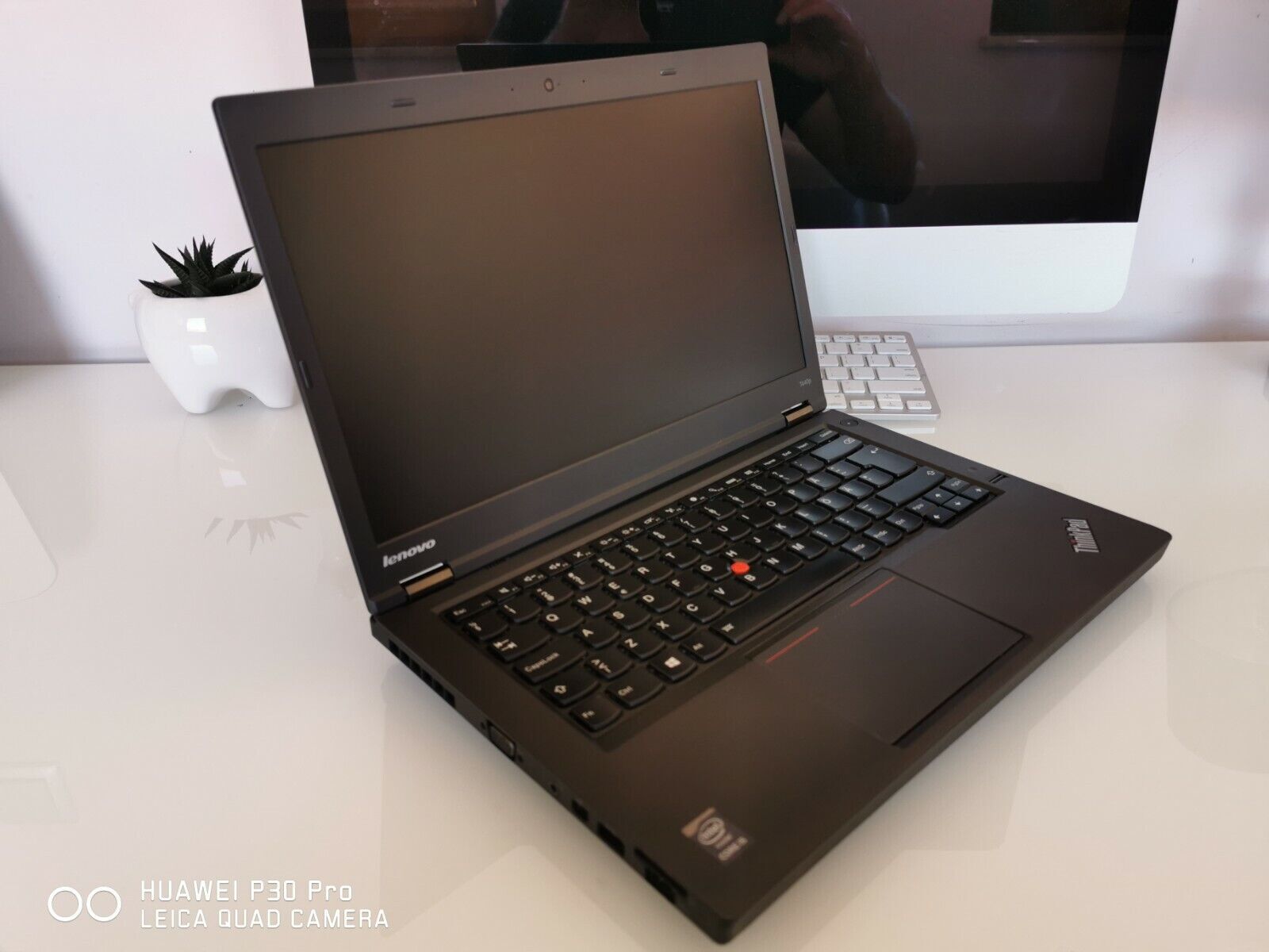 GREAT DEAL LENOVO T440P Core i5 8GB 180GB SSD DVD-RW Win 10 Pr0