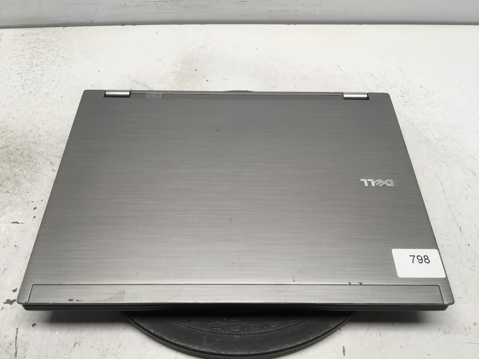 Dell Latitude E6410 Intel i5-M450 2.4GHz 4 GB NO HDD No Batt