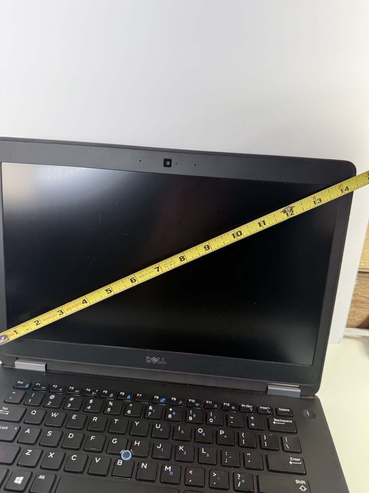 Dell Latitude E7470 Intel Core i5-6300U 2.40GHz 14″ HD 8GB With Dock No HD