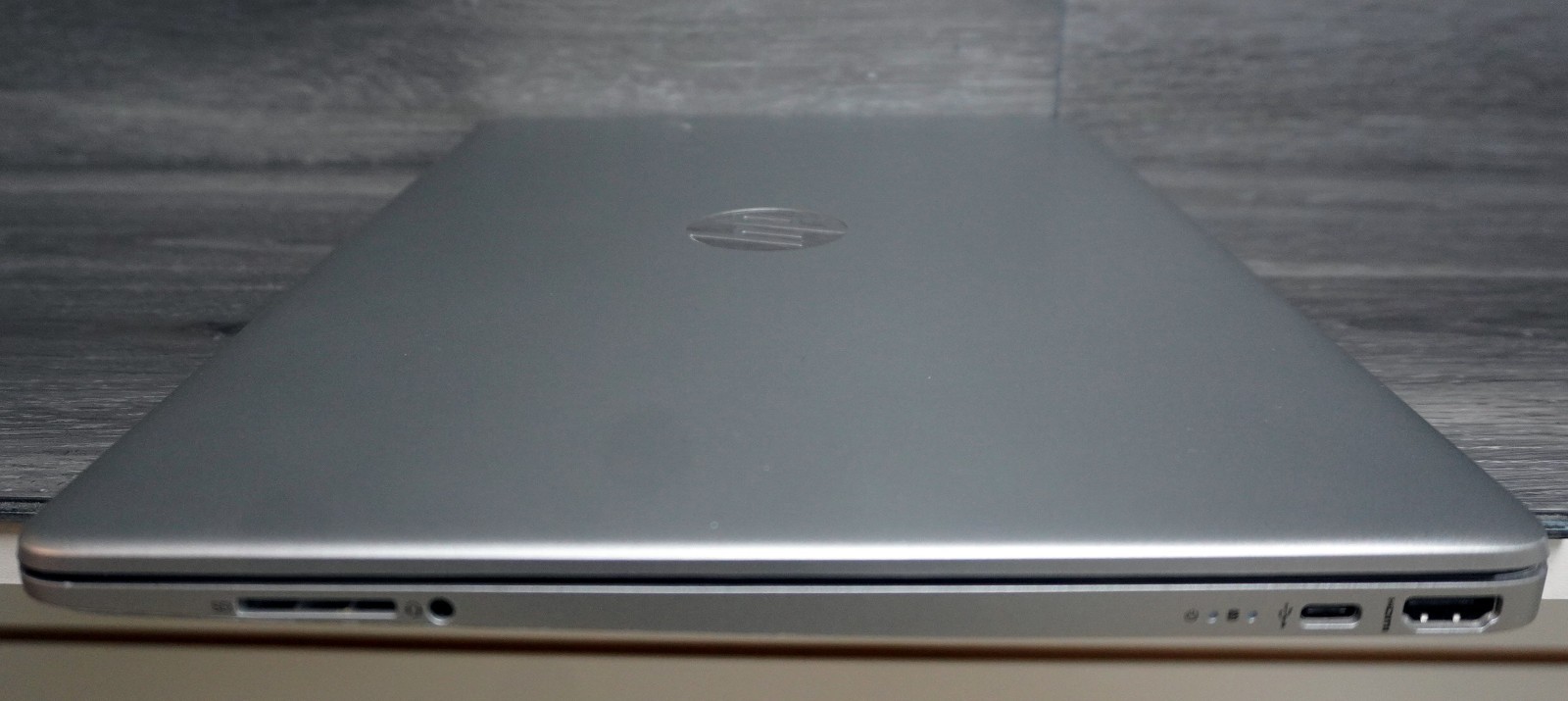 HP Laptop 15-DY5113DX 15.6″ Intel Core i3 – 256GB SSD – 16 GB RAM – Silver