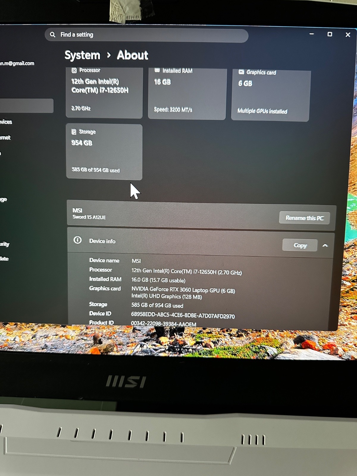 MSI Sword 15 A12UE-605 15.6” 1080p 144hz i7 12650H RTX 3060 16GB RAM 1 TB SSD