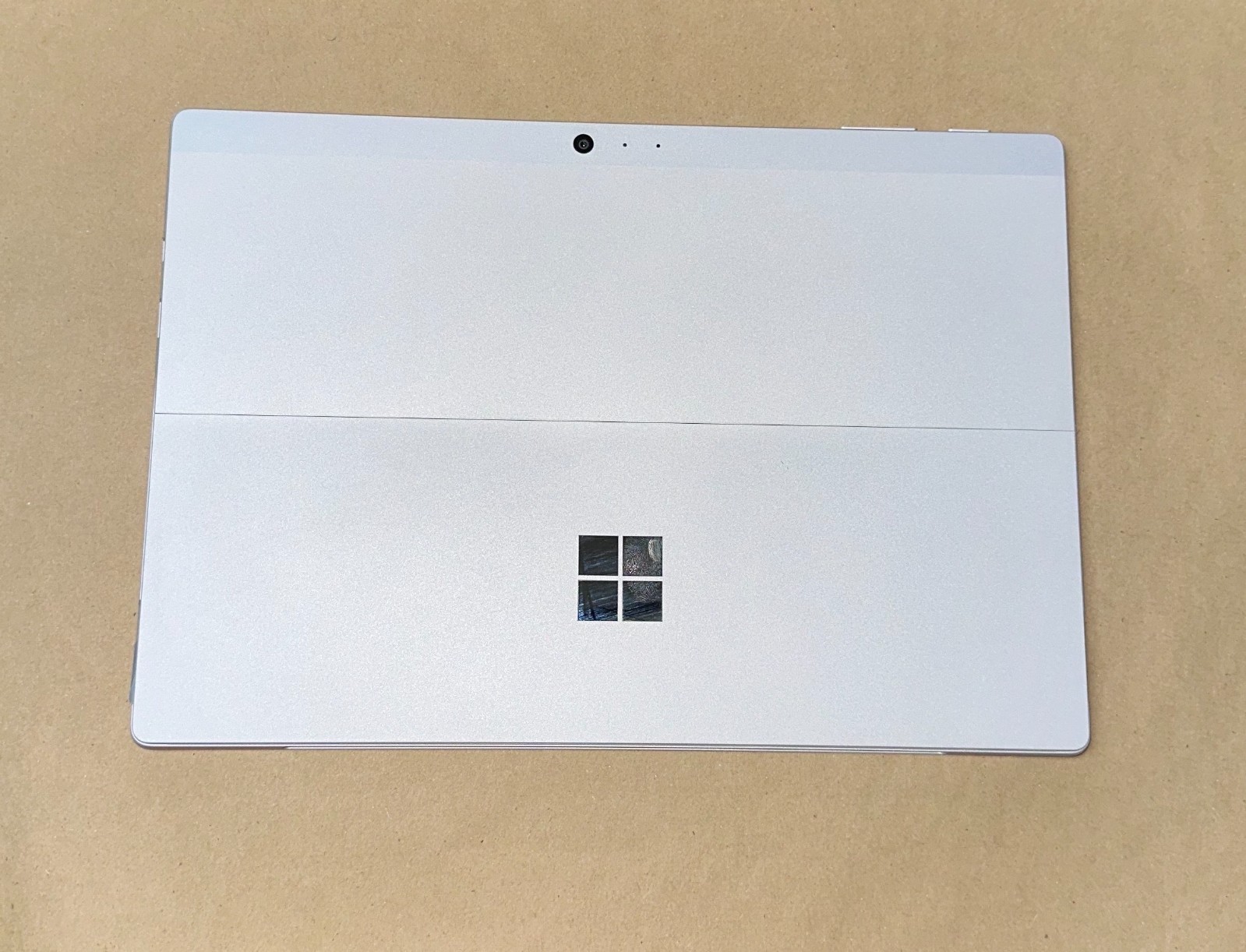 Microsoft Surface Pro 5 LTE, 1807, 12.3″ i5, 4GB, 128GB Wi-Fi + Cellular – A