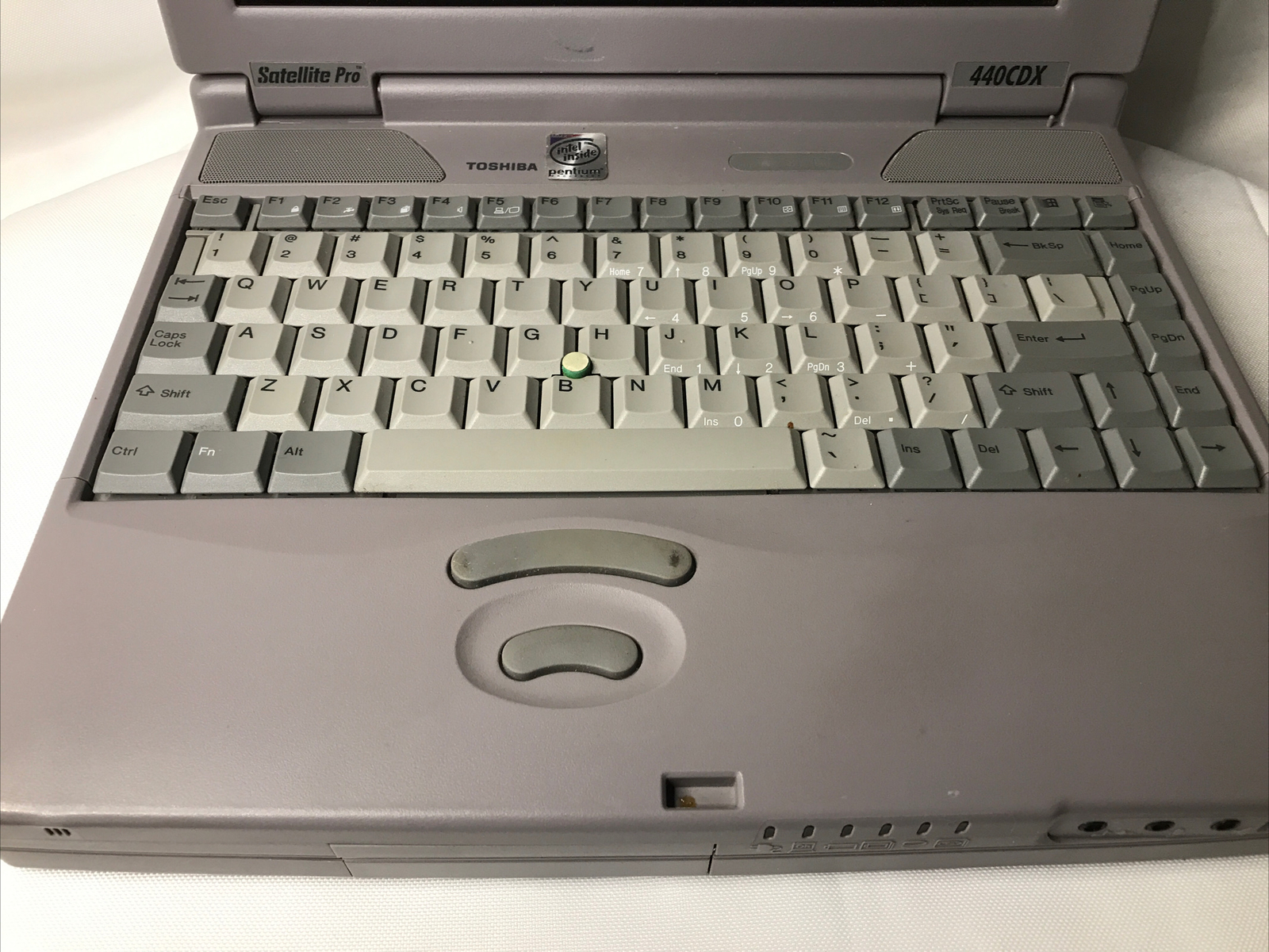 Toshiba Satellite Pro 440CDX Laptop Computer Notebook With Batterie And Hdrive
