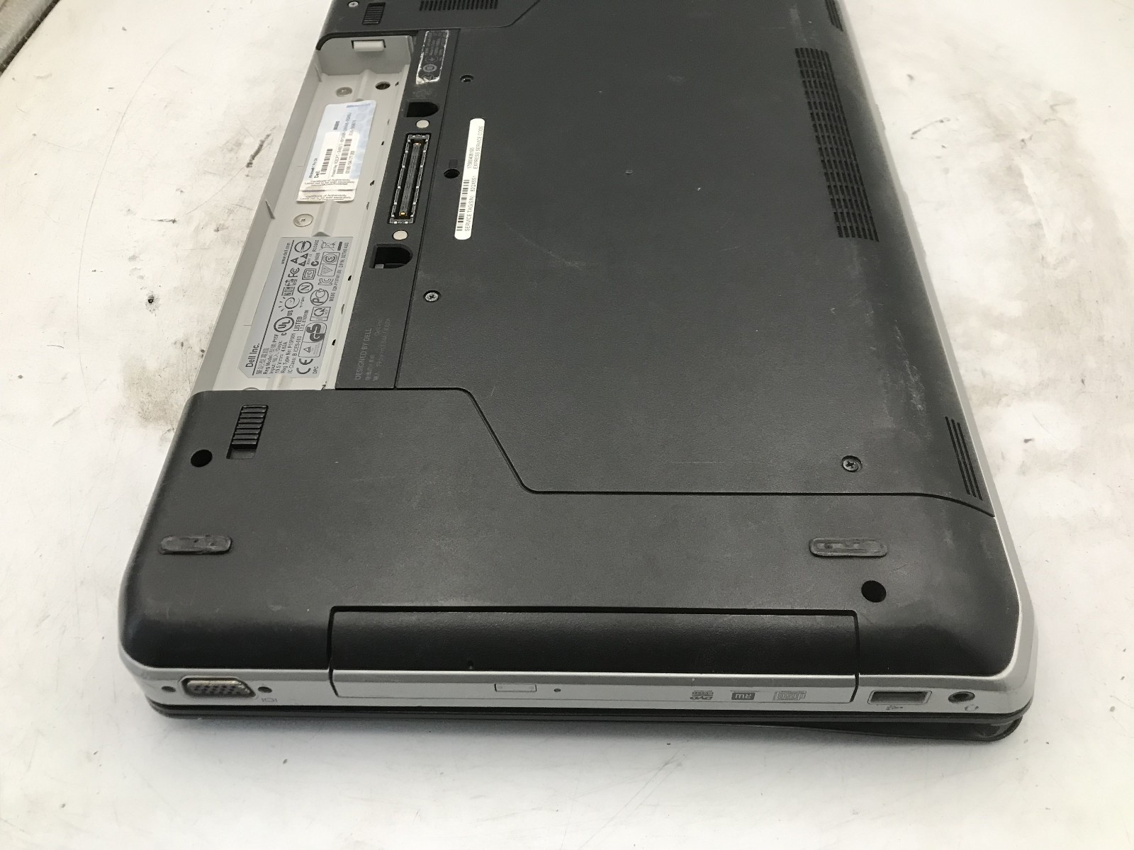 DELL LATITUDE E5520 – BOOTS TO BIOS – INTEL I3 2330M – 4GB RAM – READ DESC – BB!