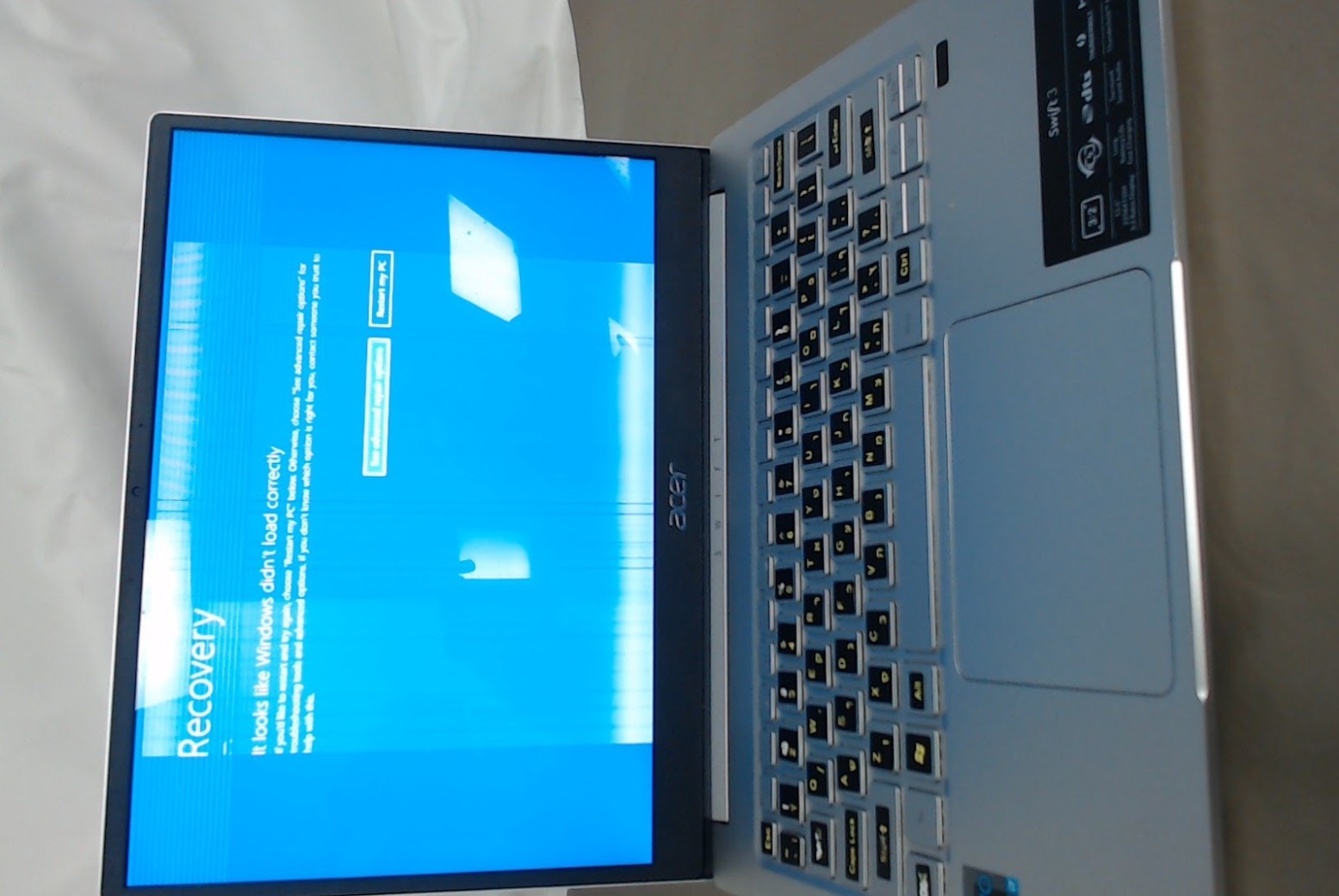 Acer Swift 3 Intel EVO Core i7-1165G7 Gen,13.5″ IPS , 8GB/256GB,Win 10, used