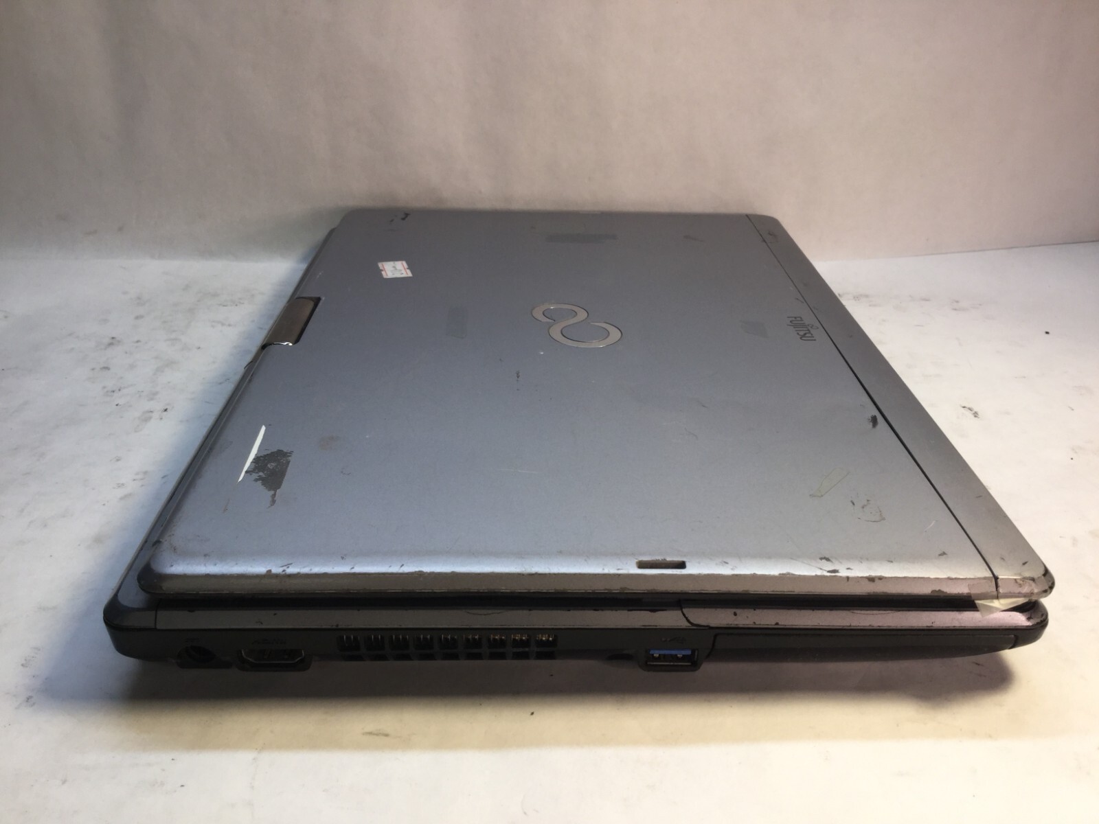 Fujitsu Lifebook T732 13″ Laptop Intel Core i5 3rd Gen-POWERS/CRACKED SCREEN -MZ
