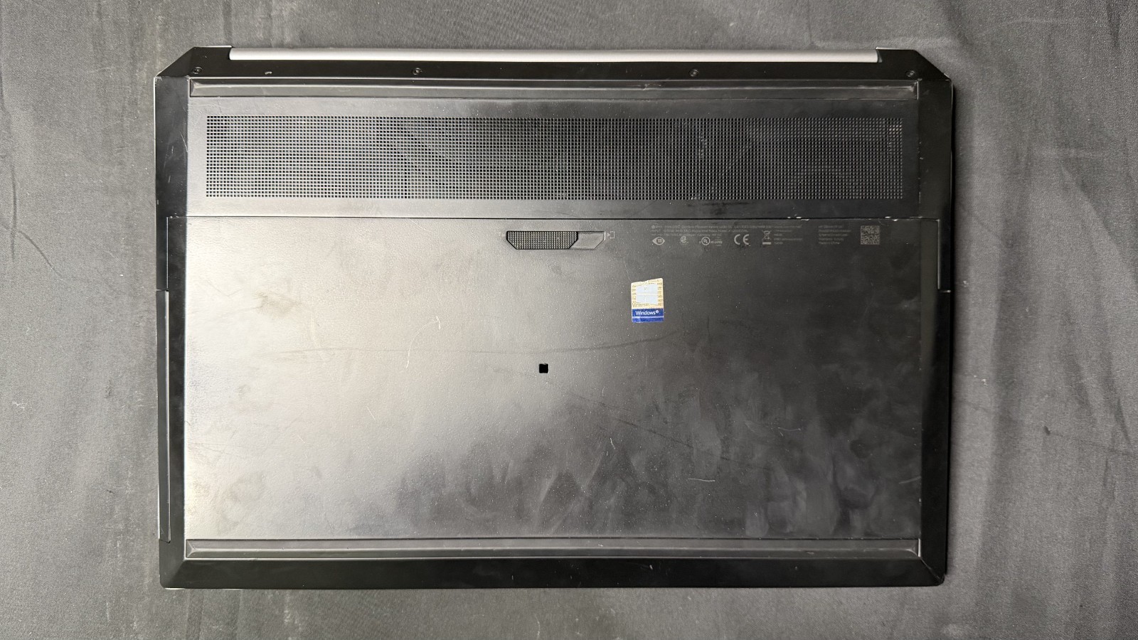 HP ZBook 17 G6 i7-9850H 2.6GHz 512GB SSD, 32GB RAM W10 NVIDIA RTX 4000