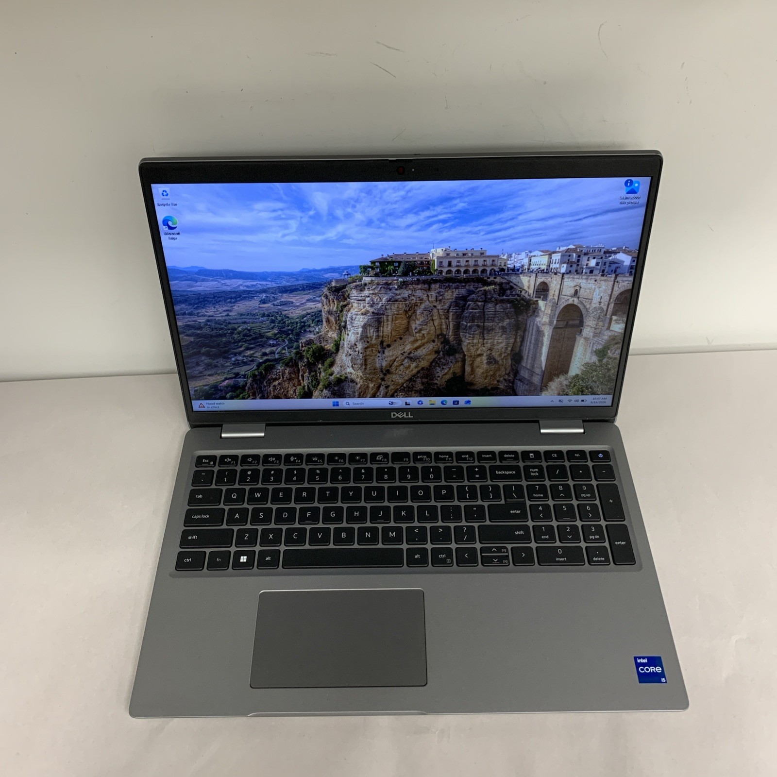 Dell Latitude 5530 15.6″ i5-1235U 16GB RAM 256GB SSD Win11 Pro