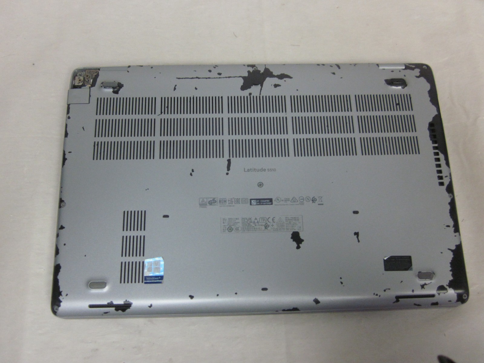 Dell Latitude 5510 i7-10810U 1.10GHz NO RAM, SSD, HD, OS, AC PARTS ONLY READ DIS