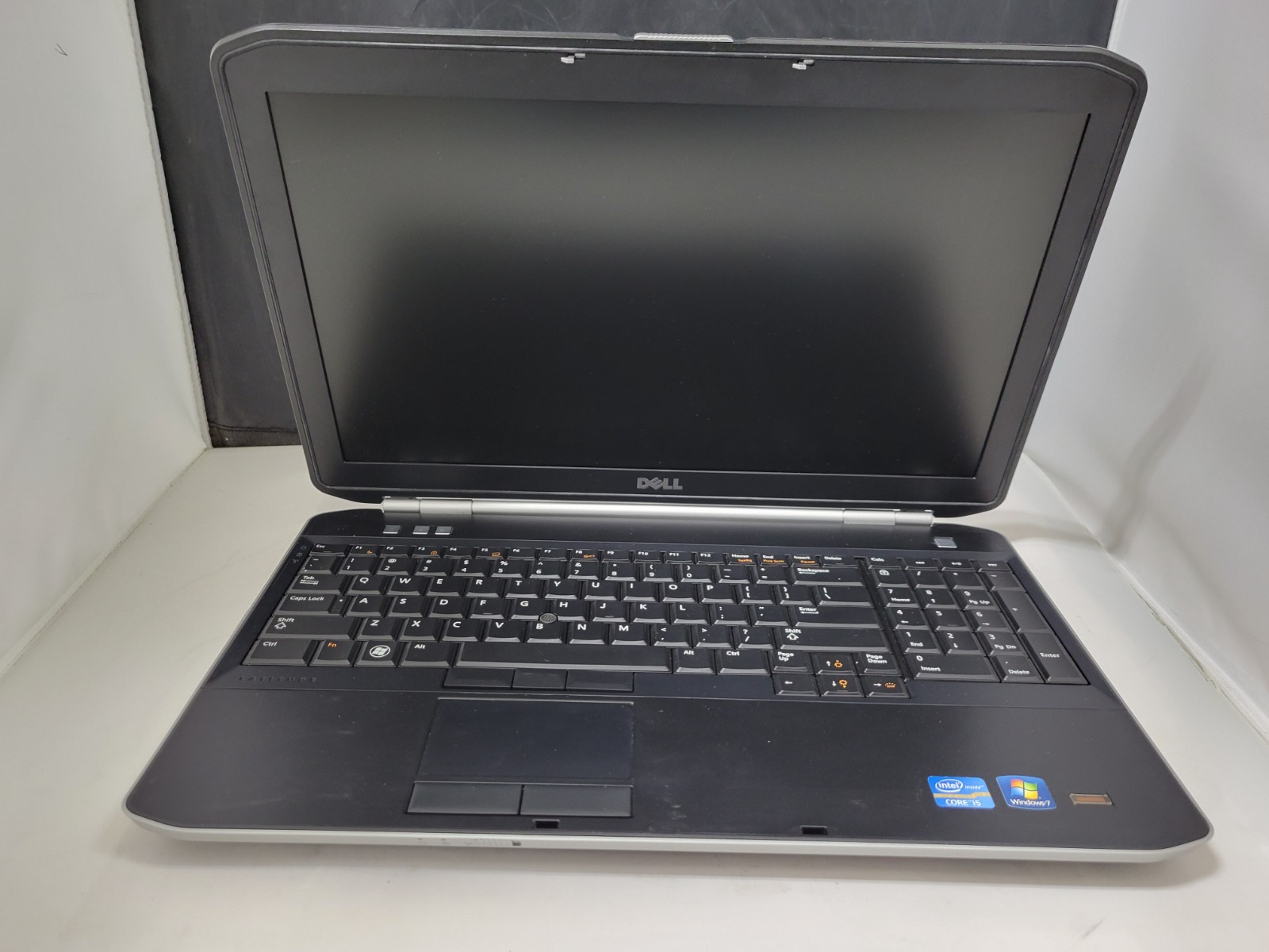 Dell Latitude E5520 I5-2430M 320GB 7200rpm 15.6″ 4/320GB