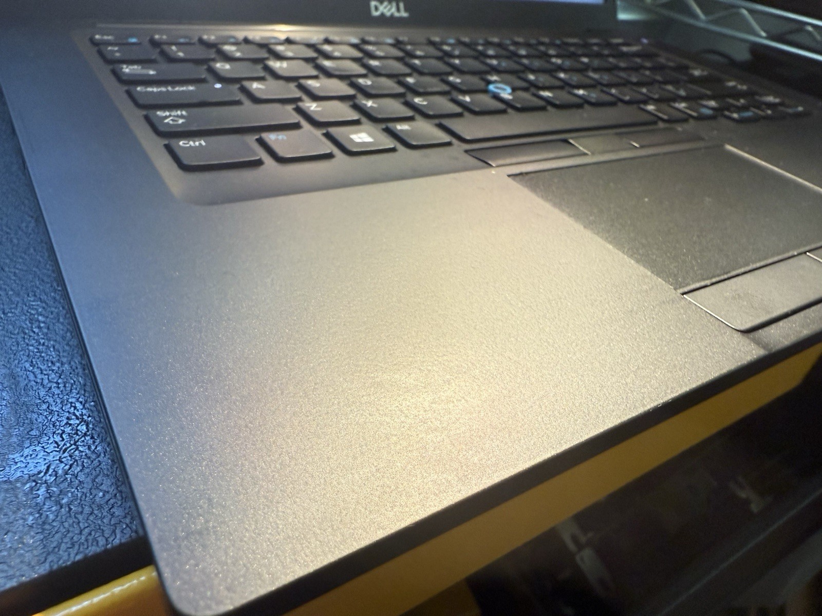 Dell Latitude 14″ Core i5 8th up 32GB & 2TB SSD + Win 11 + Office