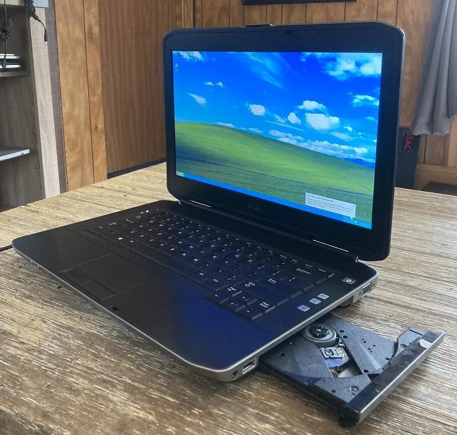14.1″ Dell Laptop E5420/30 Vintage Windows XP Pro 32 Bit 2ghz 4gb 160gb DVD