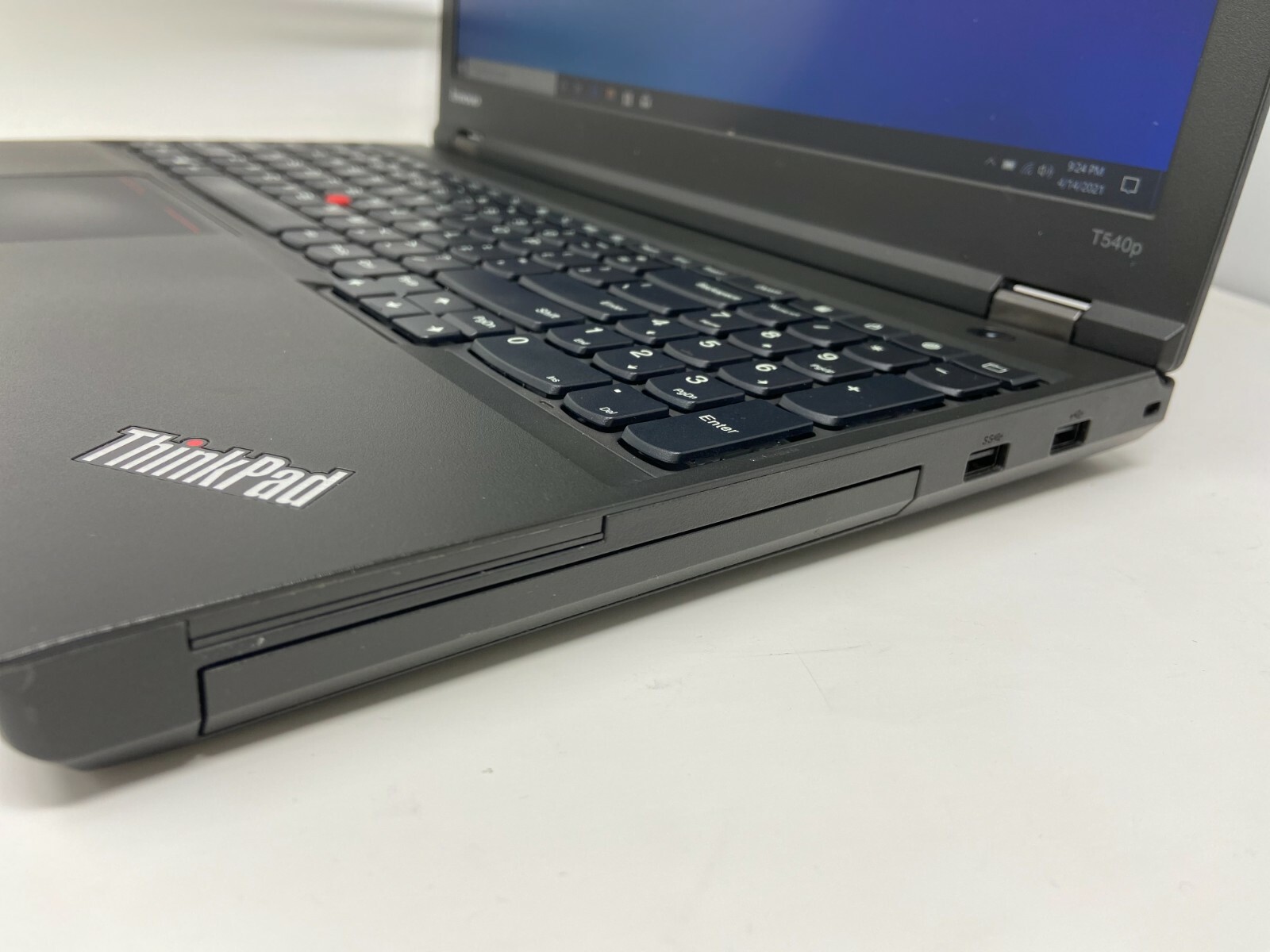 Lenovo T540p 15″ i5-4300M 2.6GHz 16GB 256GB SSD Win10 1080p NVidia Gaming Laptop