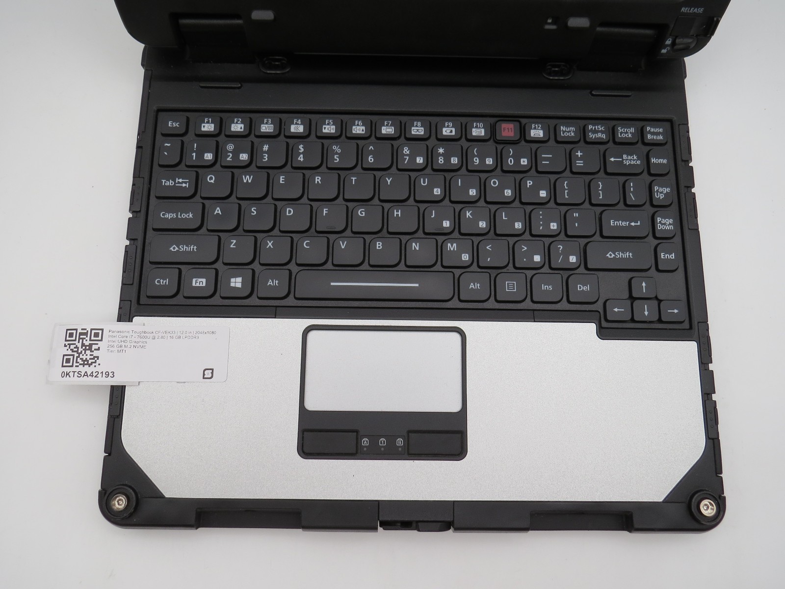 Panasonic Toughbook CF-33 MK1 i7-7600U @ 2.8GHz 16GB DDR3 256GB m2 12″ No OS/AC