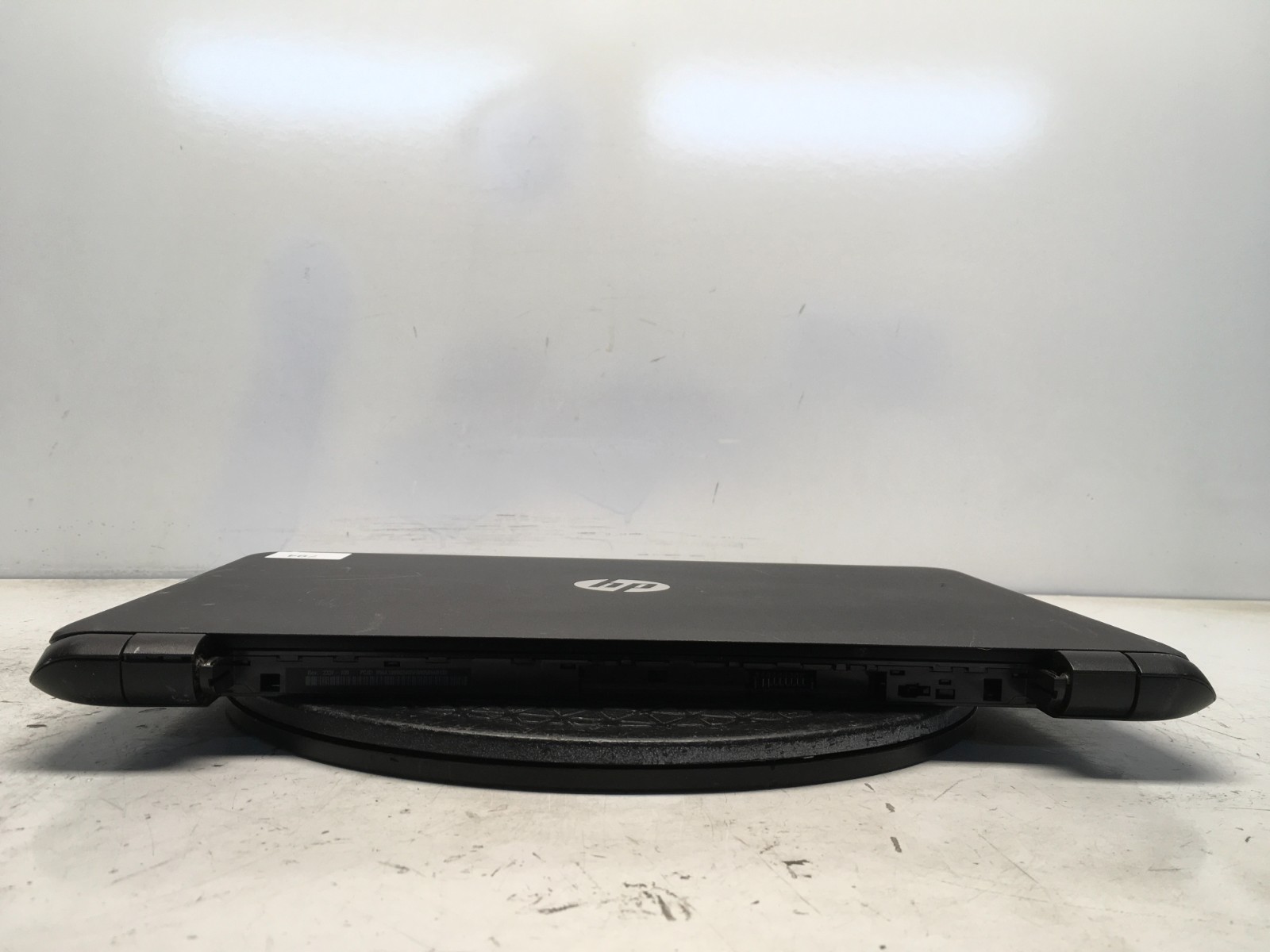 HP 15-F033WM Intel Celeron N2830 2.16GHz 4 GB NO HDD