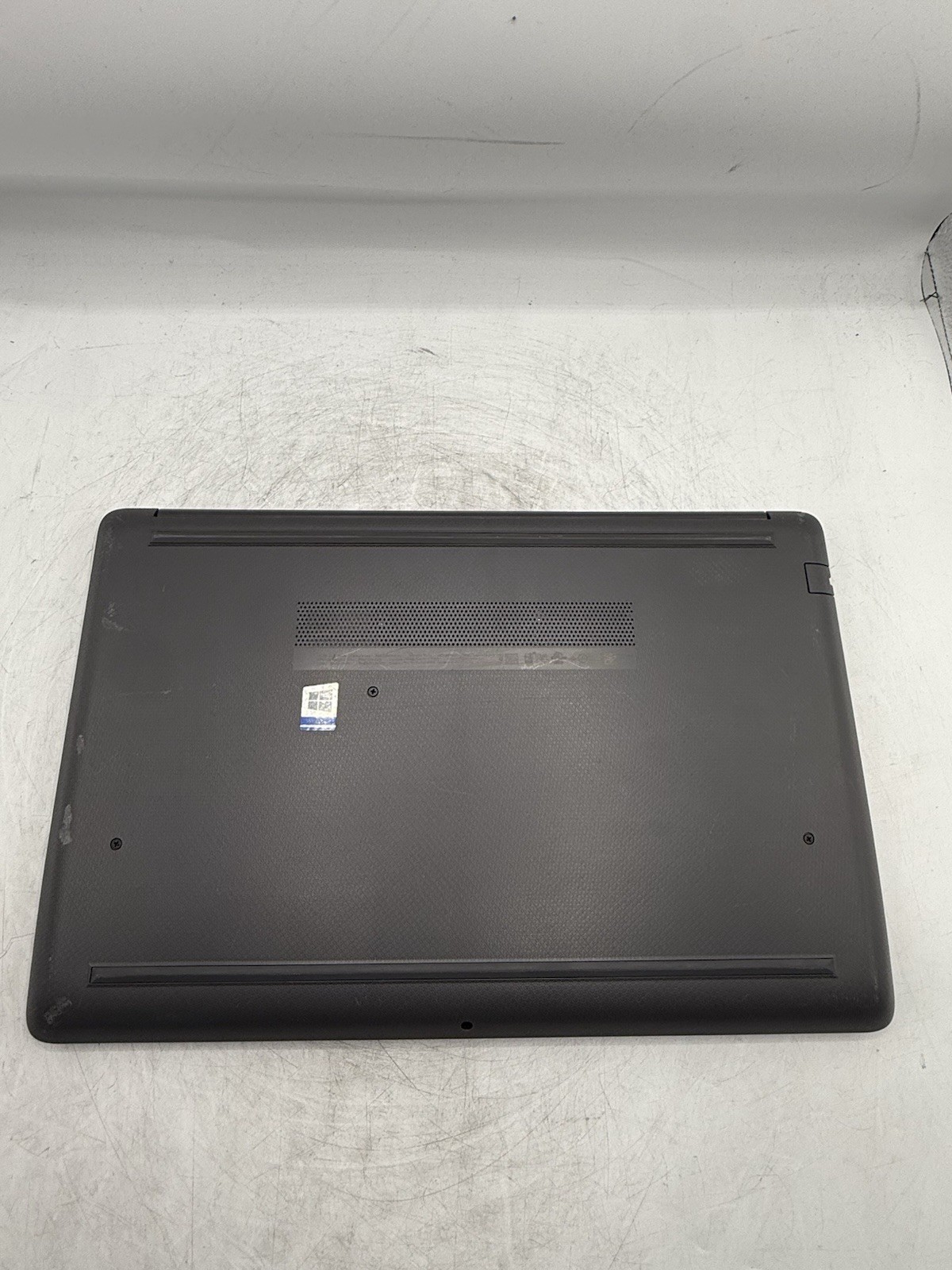 HP 255 G7 15.6” Laptop AMD A6-9225 8GB RAM 256GB SSD Win10P