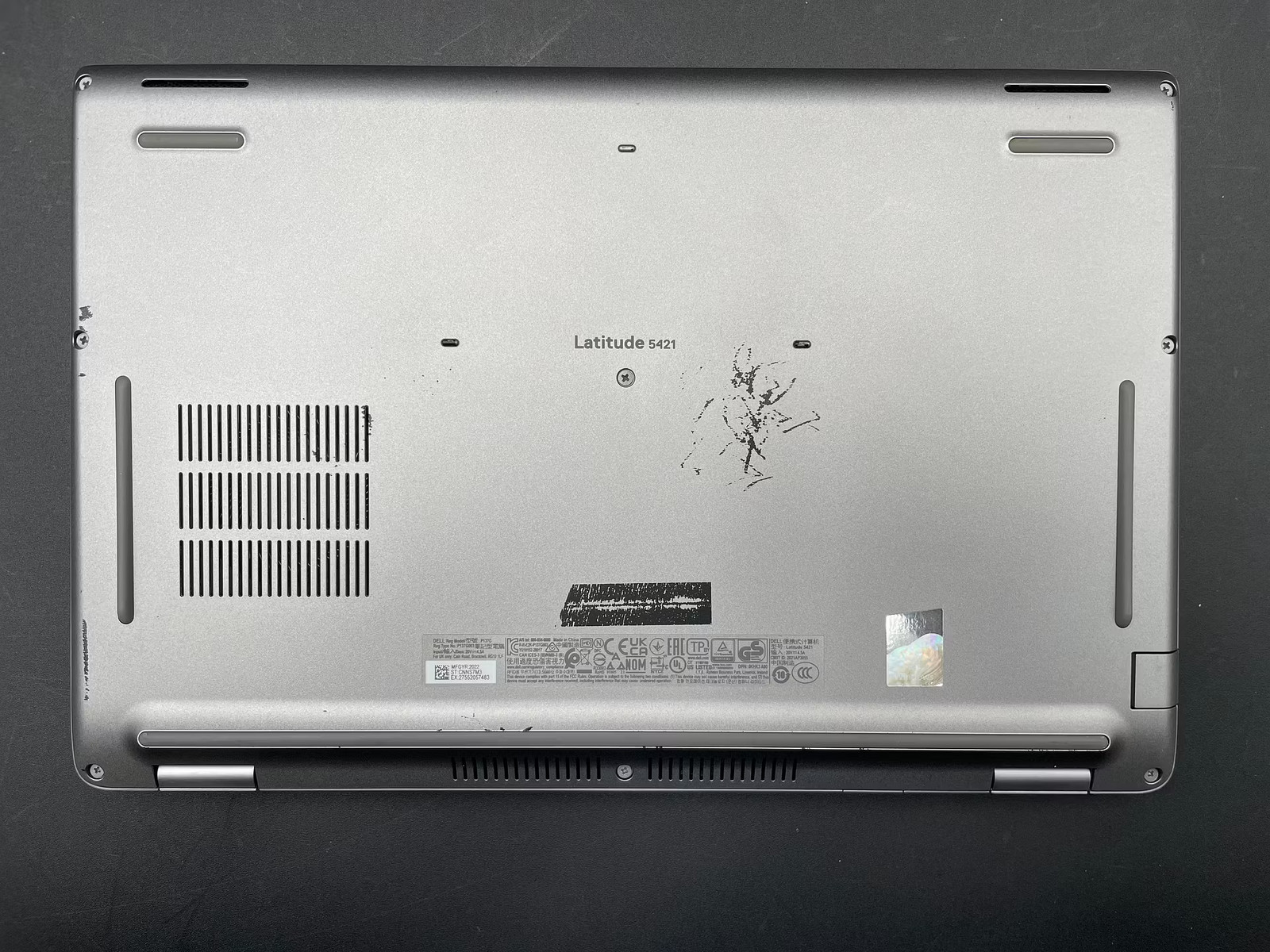 Dell Latitude 5421 Used 14″ (i7-11850H-16GB-256GB NVMe)