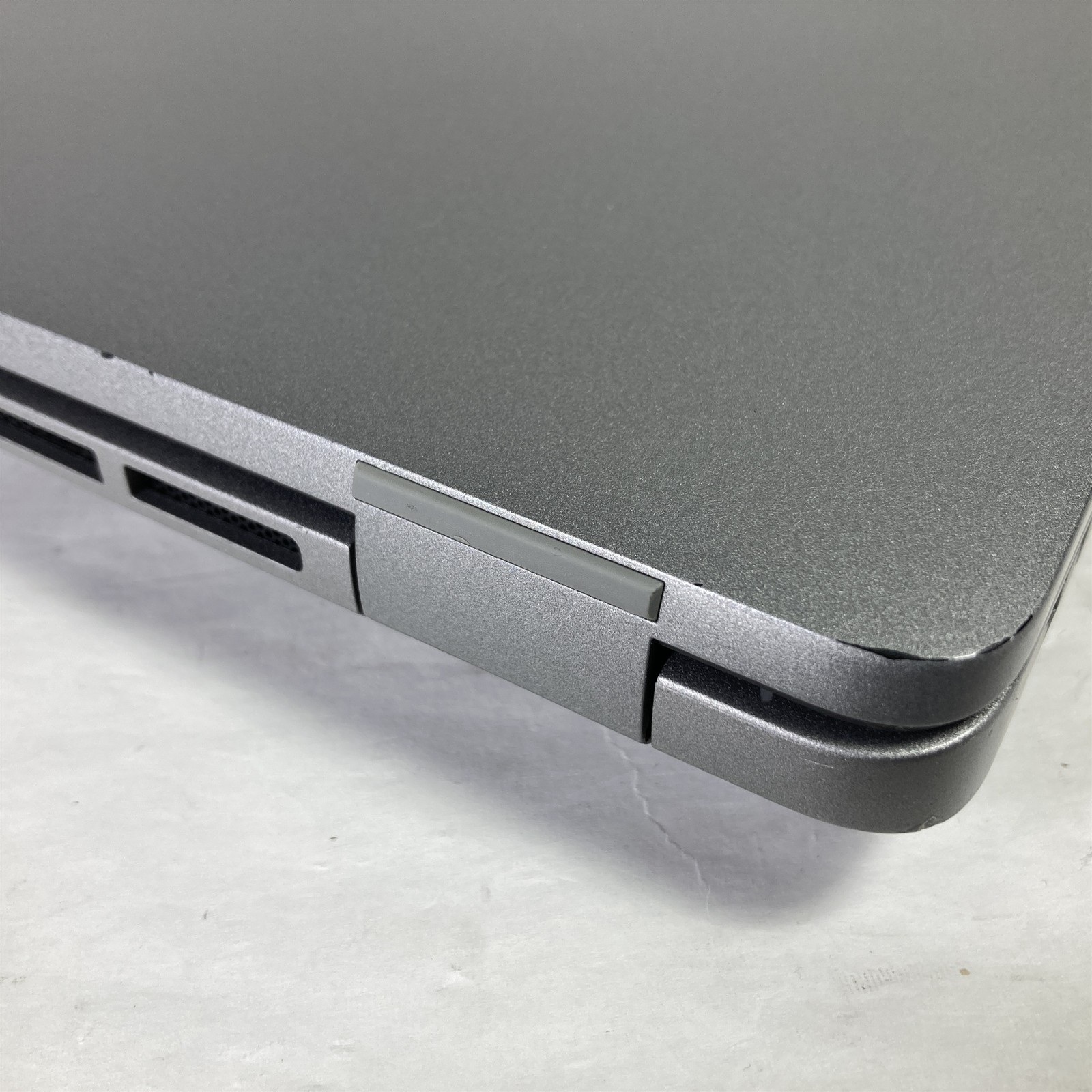 Dell Precision 3480 14″ Laptop Core i7-1370P 1.9GHz 32GB 256GB NVMe SSD – Win11
