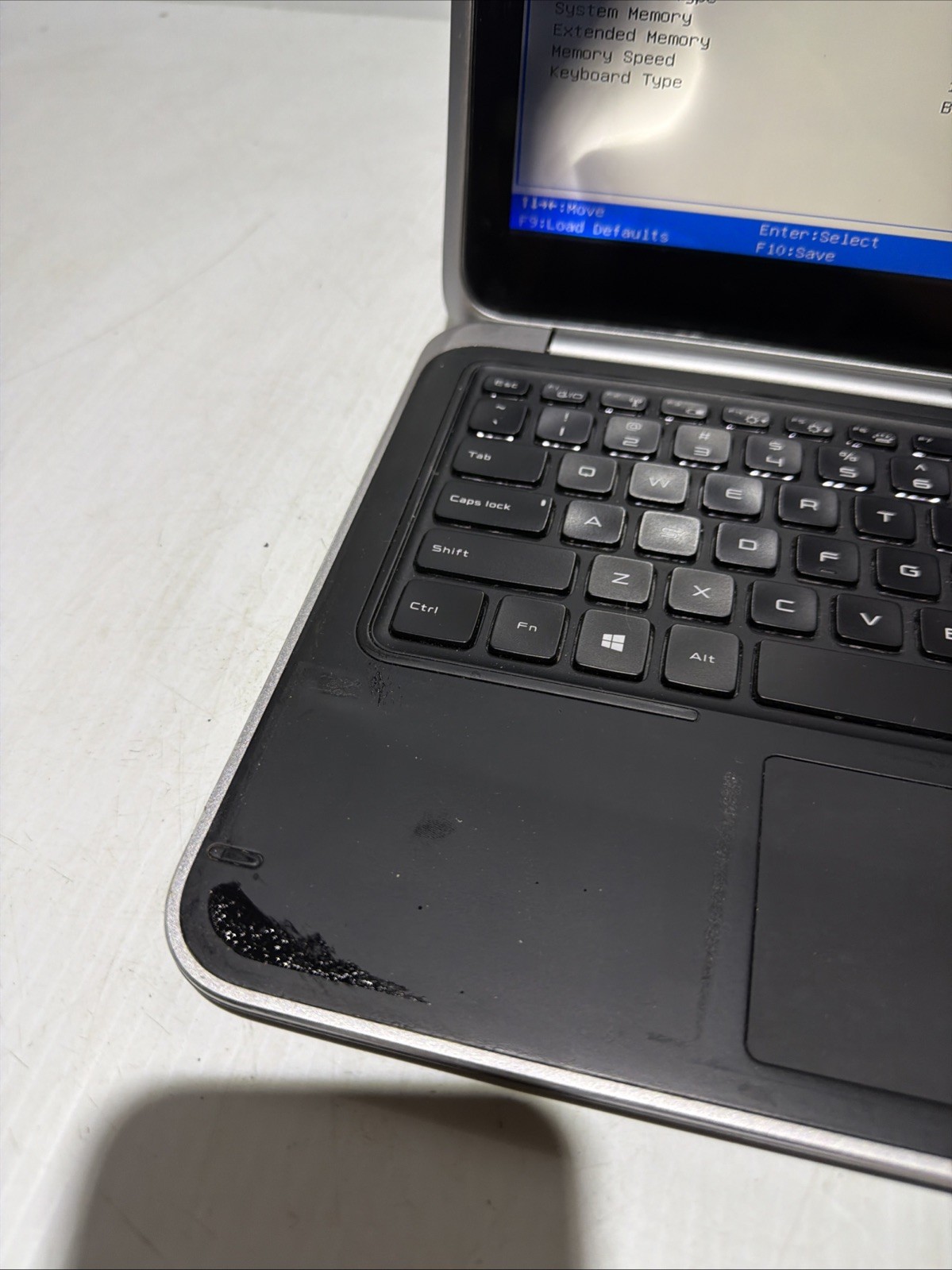 Dell XPS 12-9Q33 Laptop i5-4200u 4gb Ram No Drives Boots Bios Water DMG