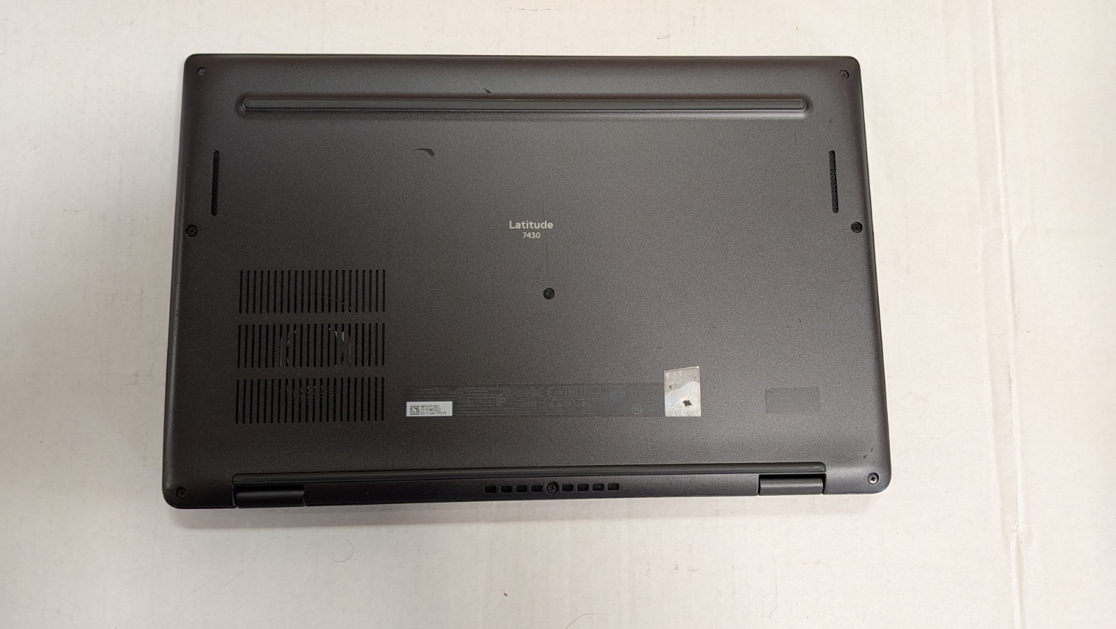 Dell Latitude 7430 14″Core i7 1270P 4.8GHZ 16GB DDR5 512GB W11P with ac adapter