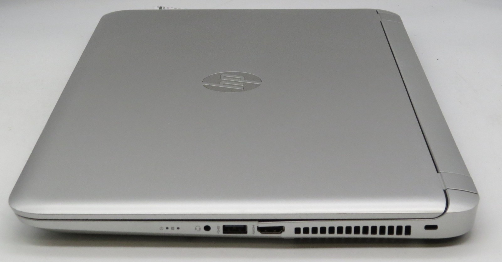 HP Pavilion | 15.6″ i7-6500U @ 2.50GHz | 8GB DDR3 | No HDD/OS/AC