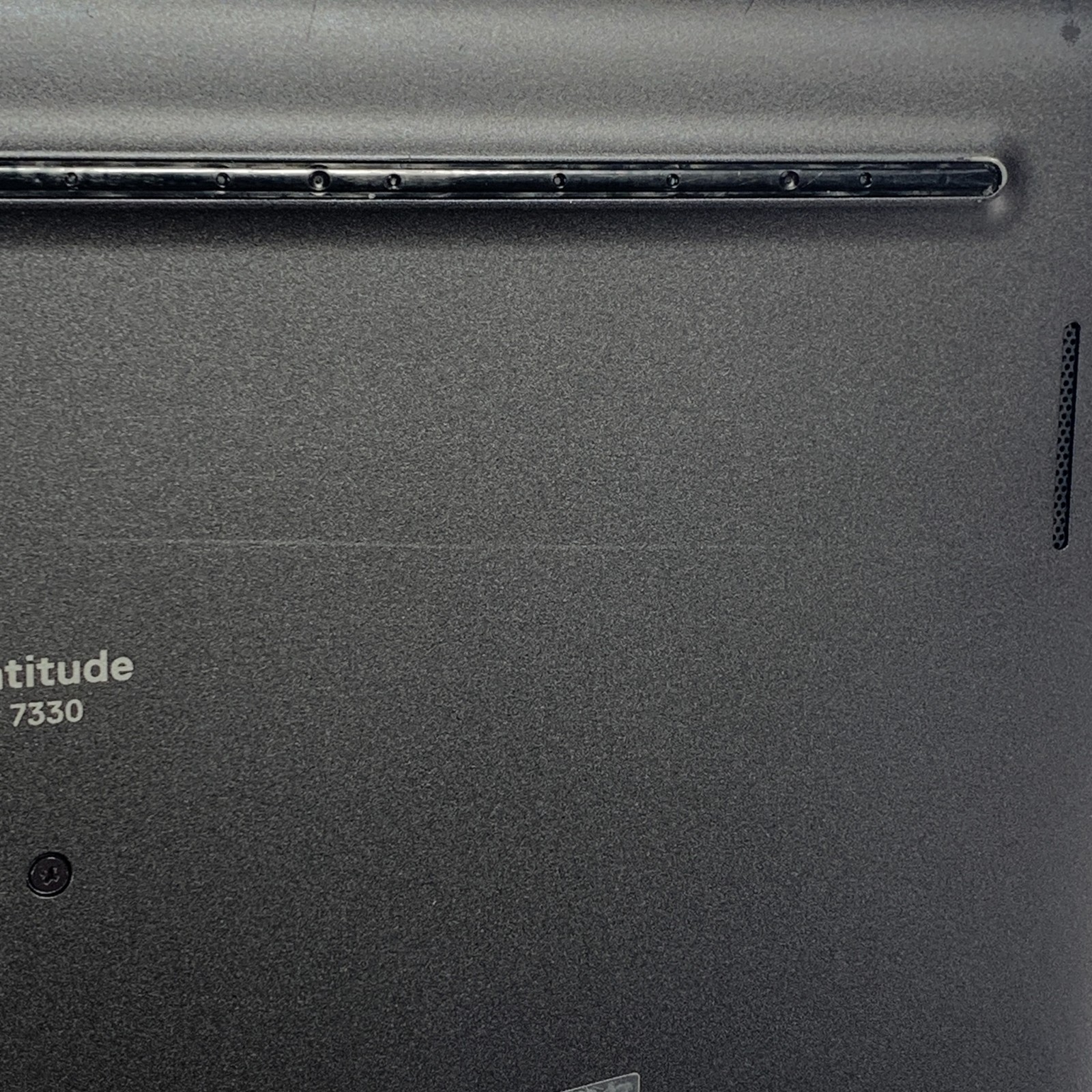 Dell Latitude 7330 13.3″ Laptop i7-1265U 1.8GHz 16GB 512GB NVMe SSD – Win 11