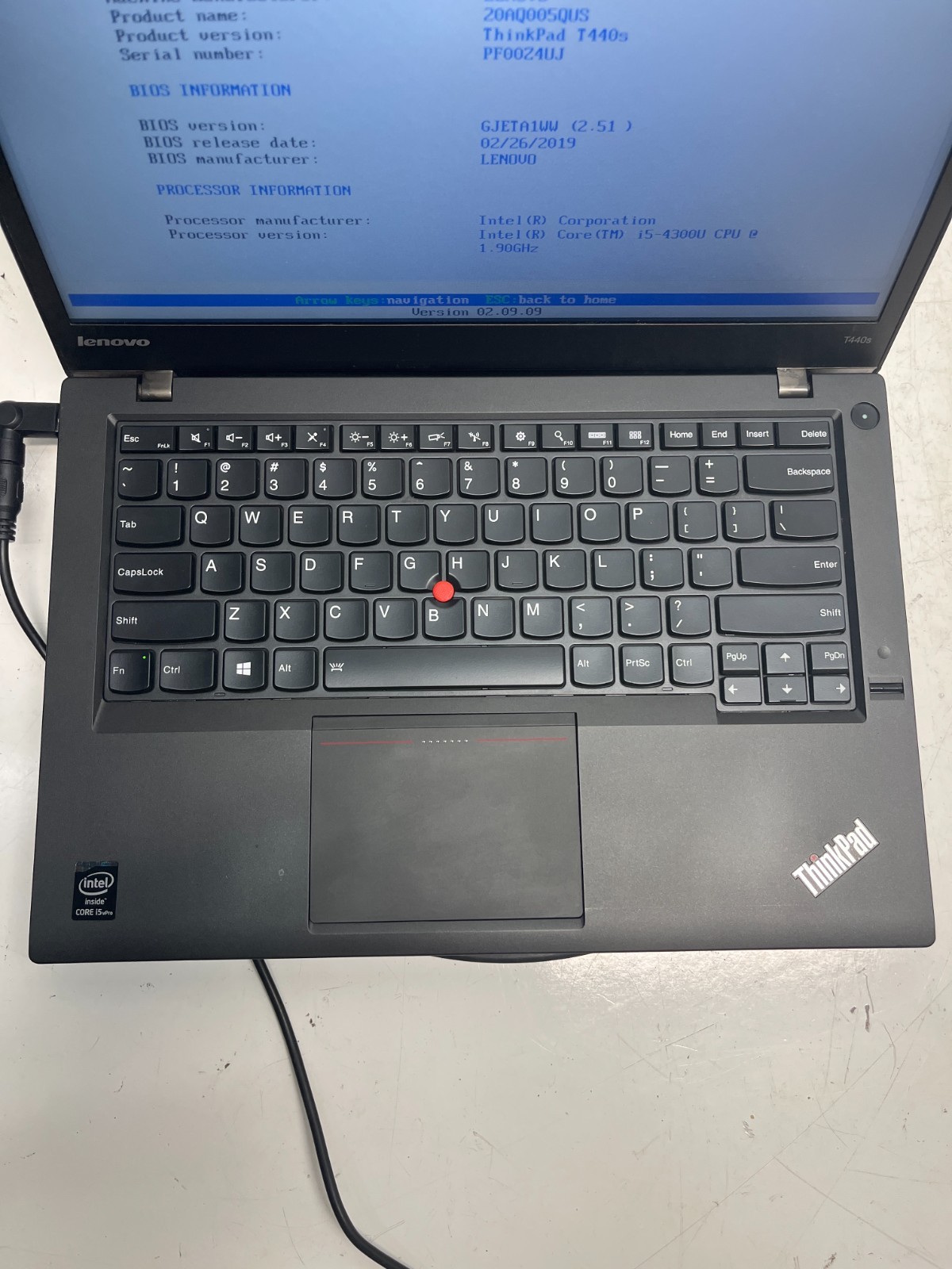 Lenovo ThinkPad T440s Intel Core i5-4300U 1.90Ghz 8GB NO HDD